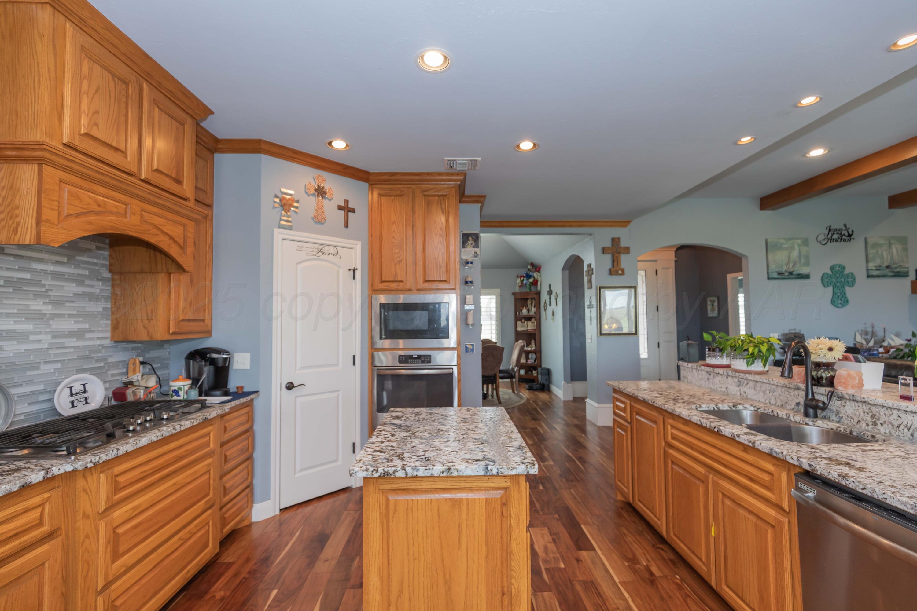 19800 Cades Cove Road, Canyon, Alaska image 13