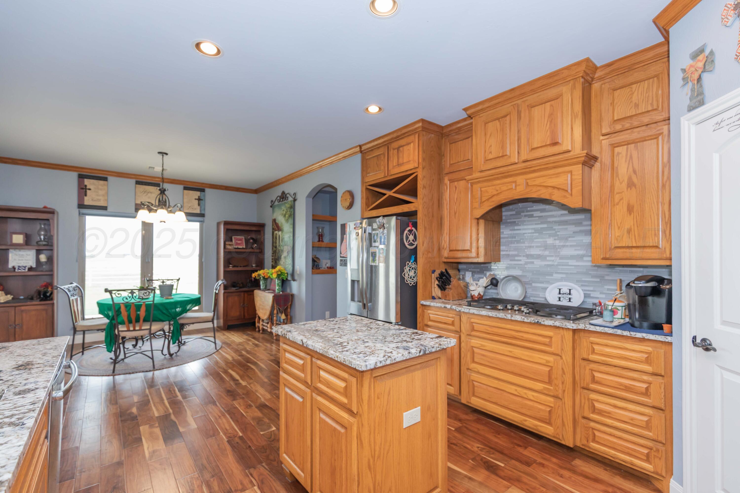 19800 Cades Cove Road, Canyon, Alaska image 10