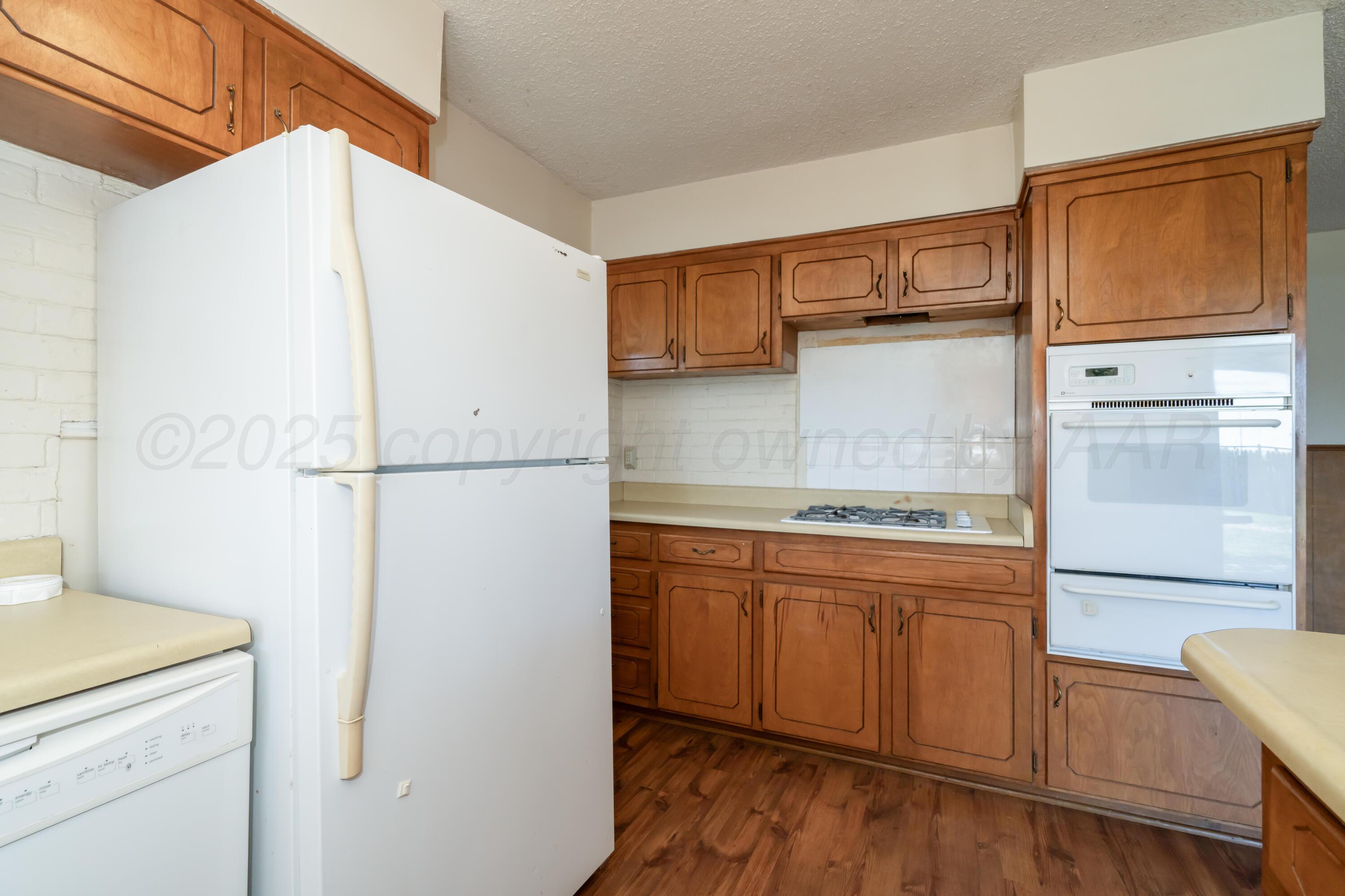 542 W Nara Visa Lane, Fritch, Alaska image 17