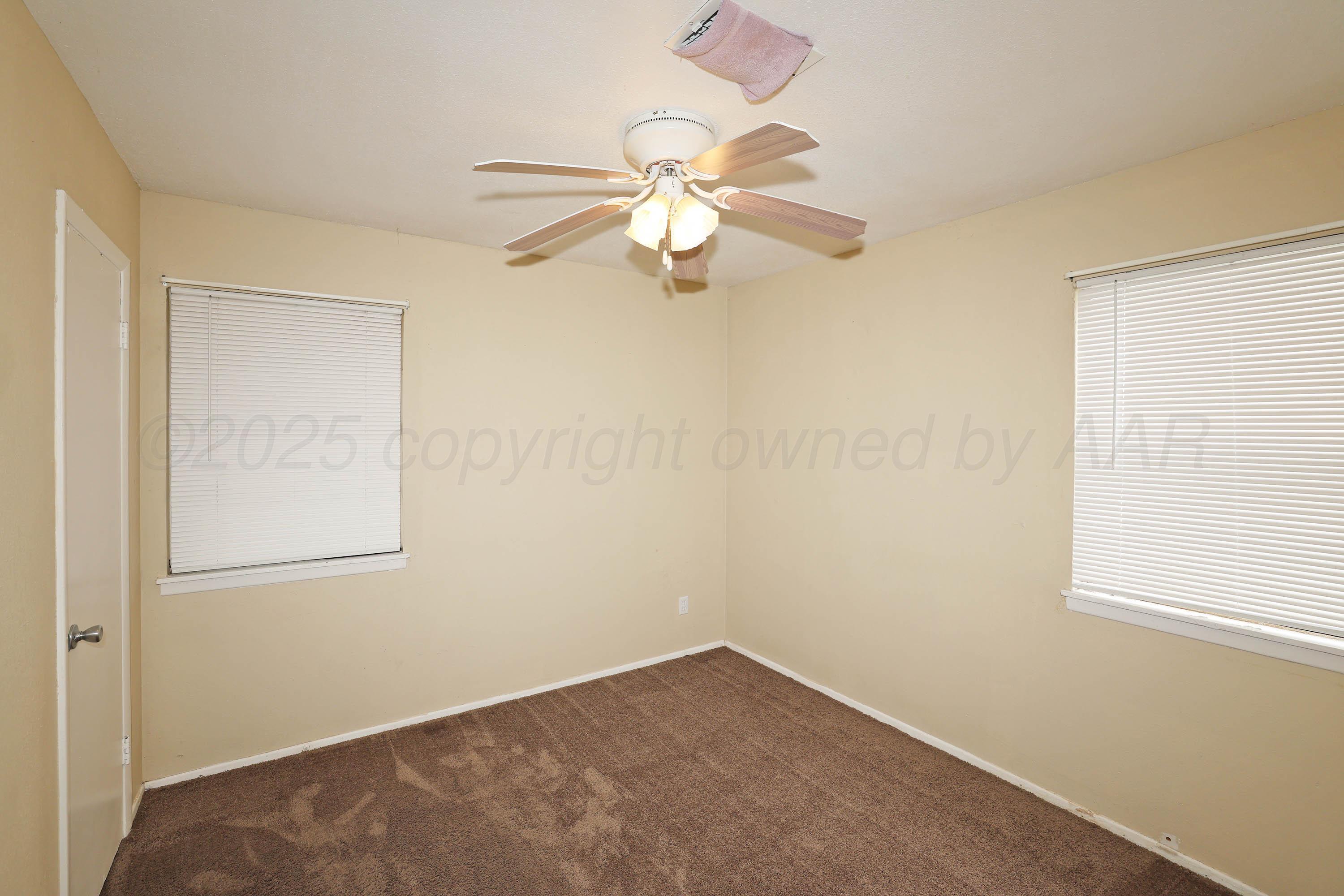 1204 S Sycamore Street, Amarillo, Alaska image 8