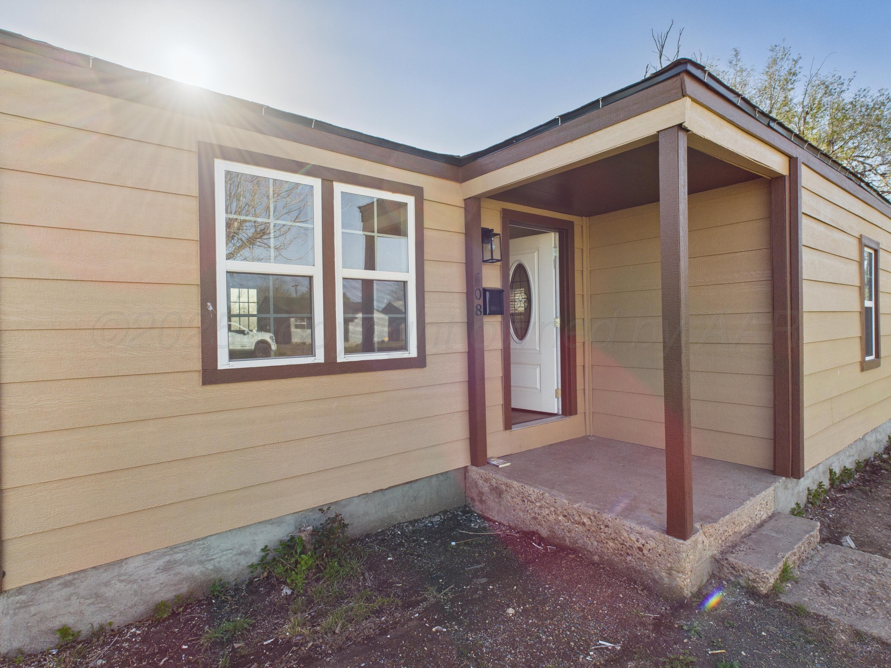 608 N Wells Street, Pampa, Texas image 3