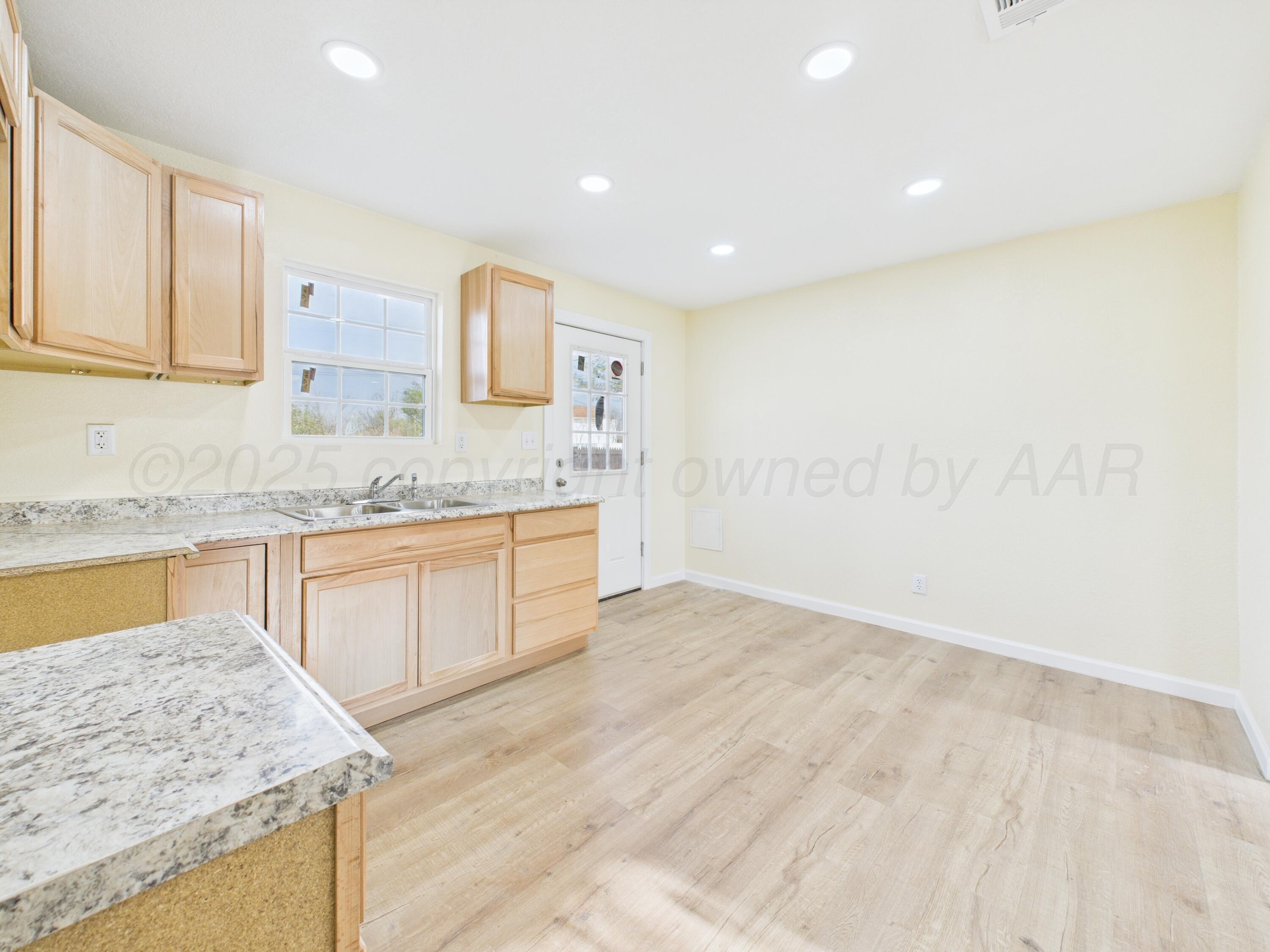 608 N Wells Street, Pampa, Texas image 8