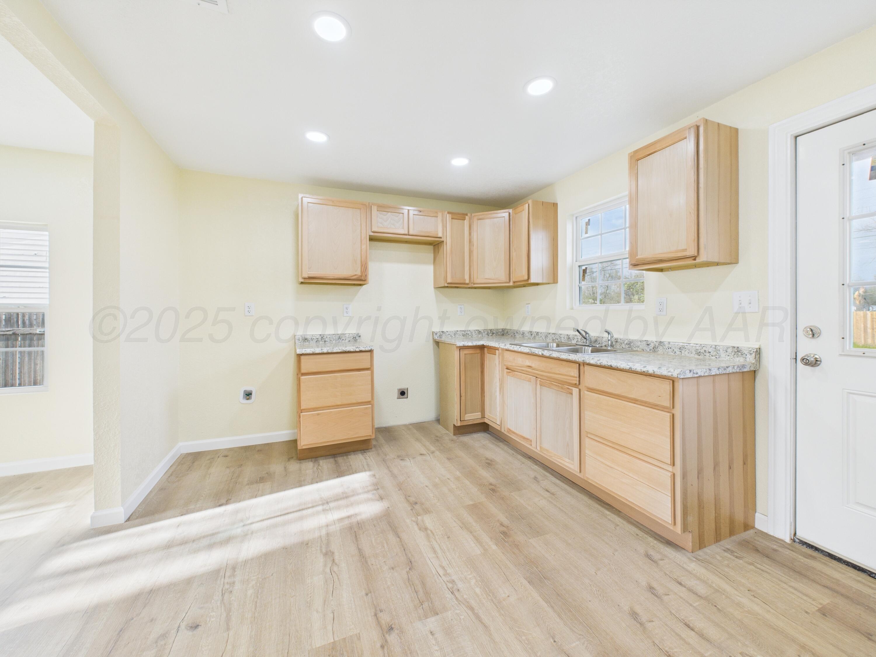 608 N Wells Street, Pampa, Texas image 7