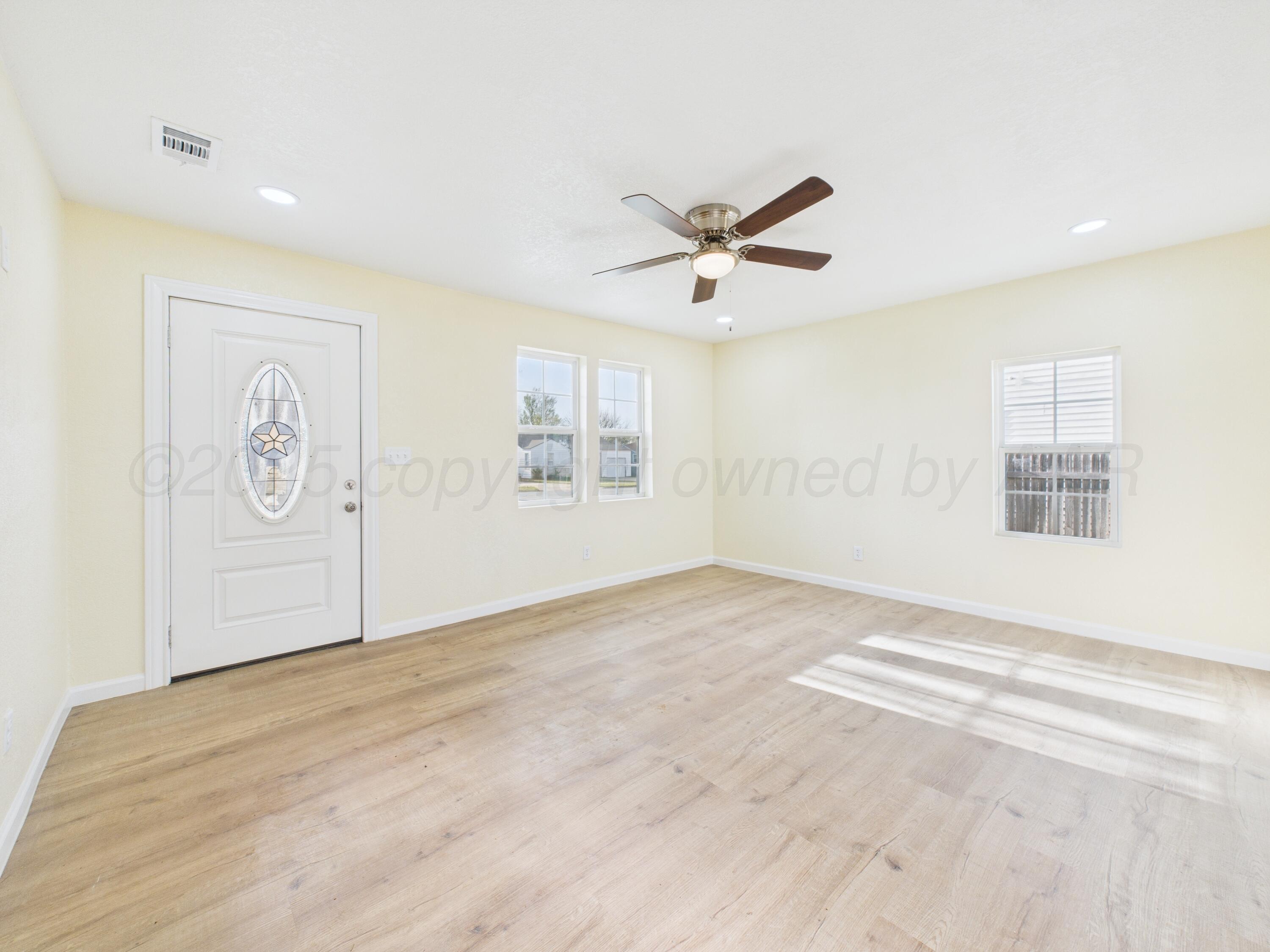 608 N Wells Street, Pampa, Texas image 5