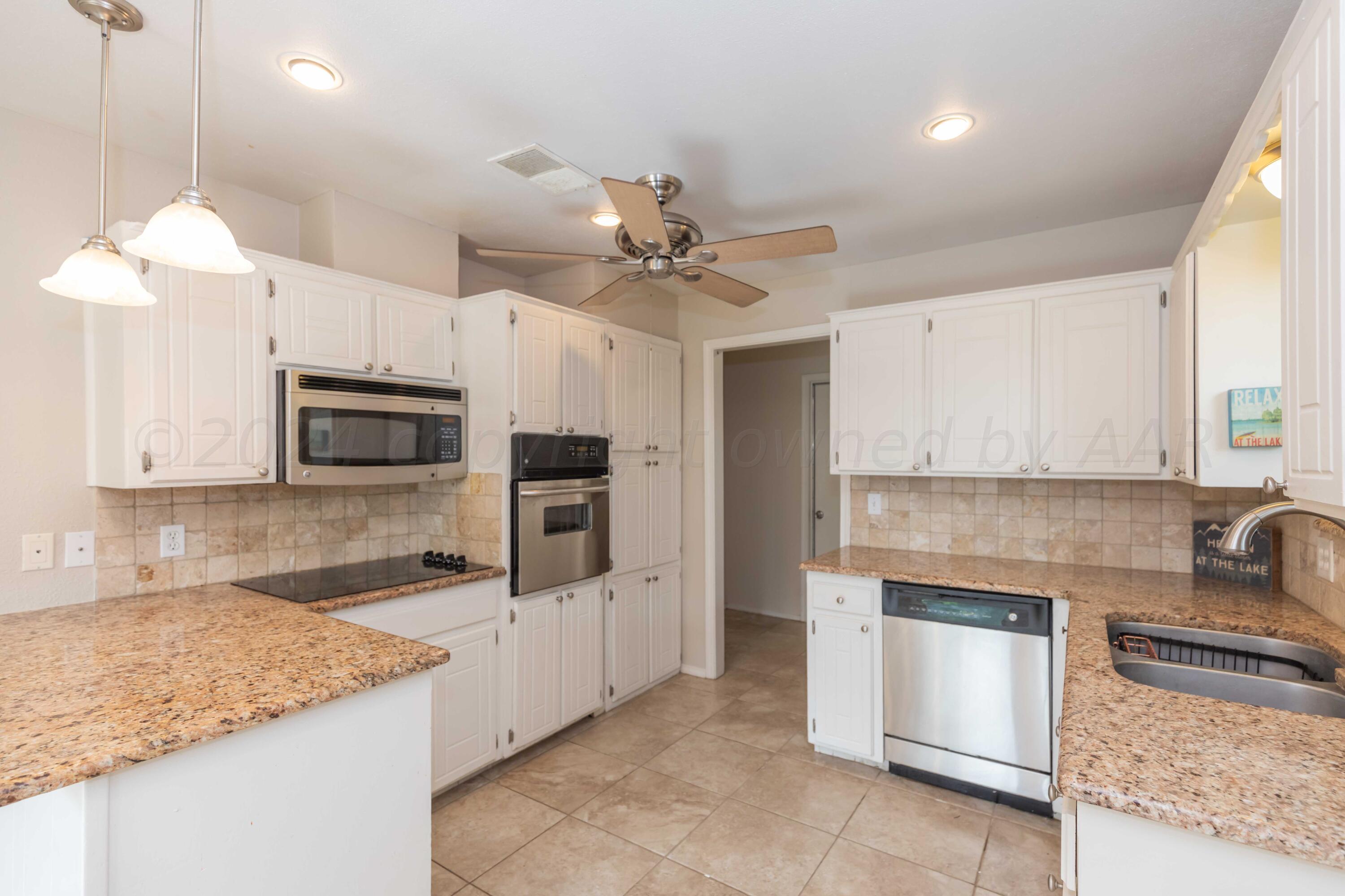 511 S Shore Drive, Amarillo, Texas image 3