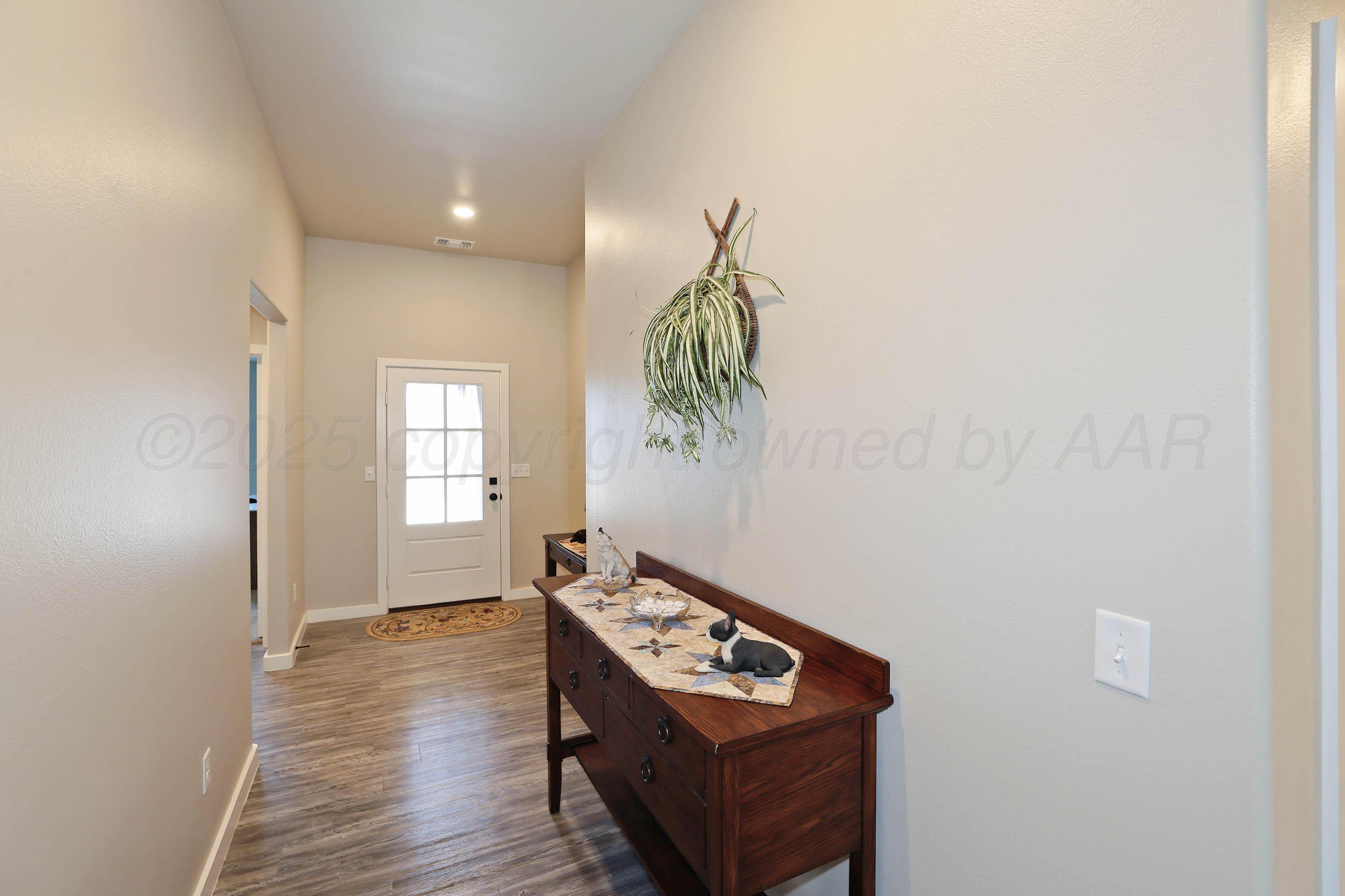 1738 Montaluse Road #203, Amarillo, Texas image 3