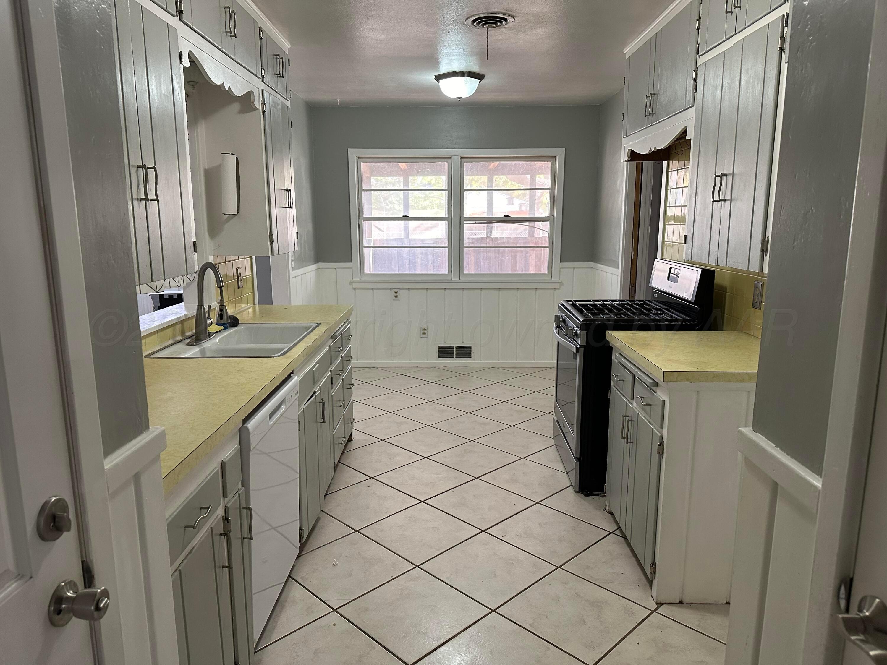 3713 E Lynette Drive, Amarillo, Alaska image 12