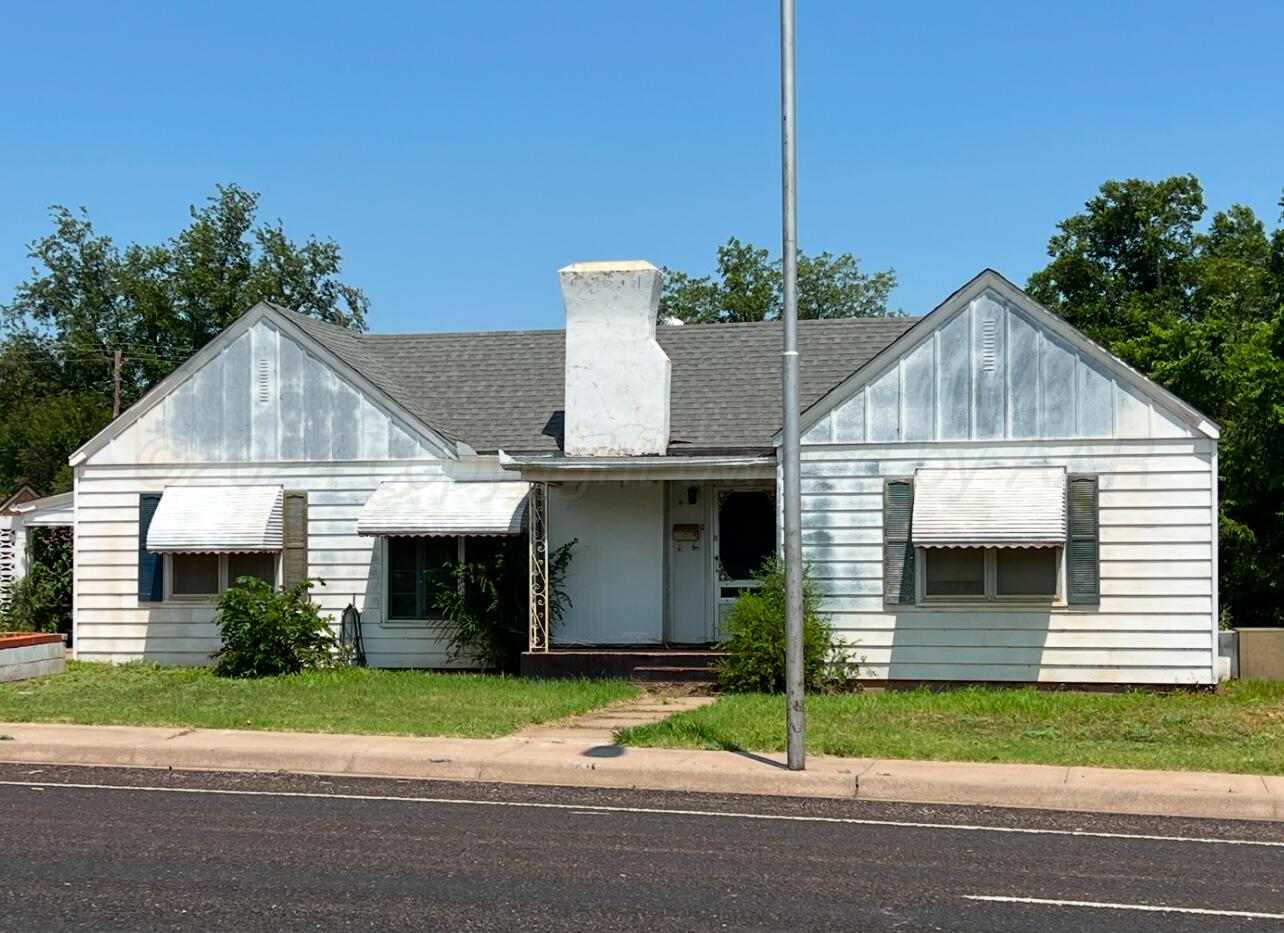 508 S Main Street, Shamrock, Texas image 1