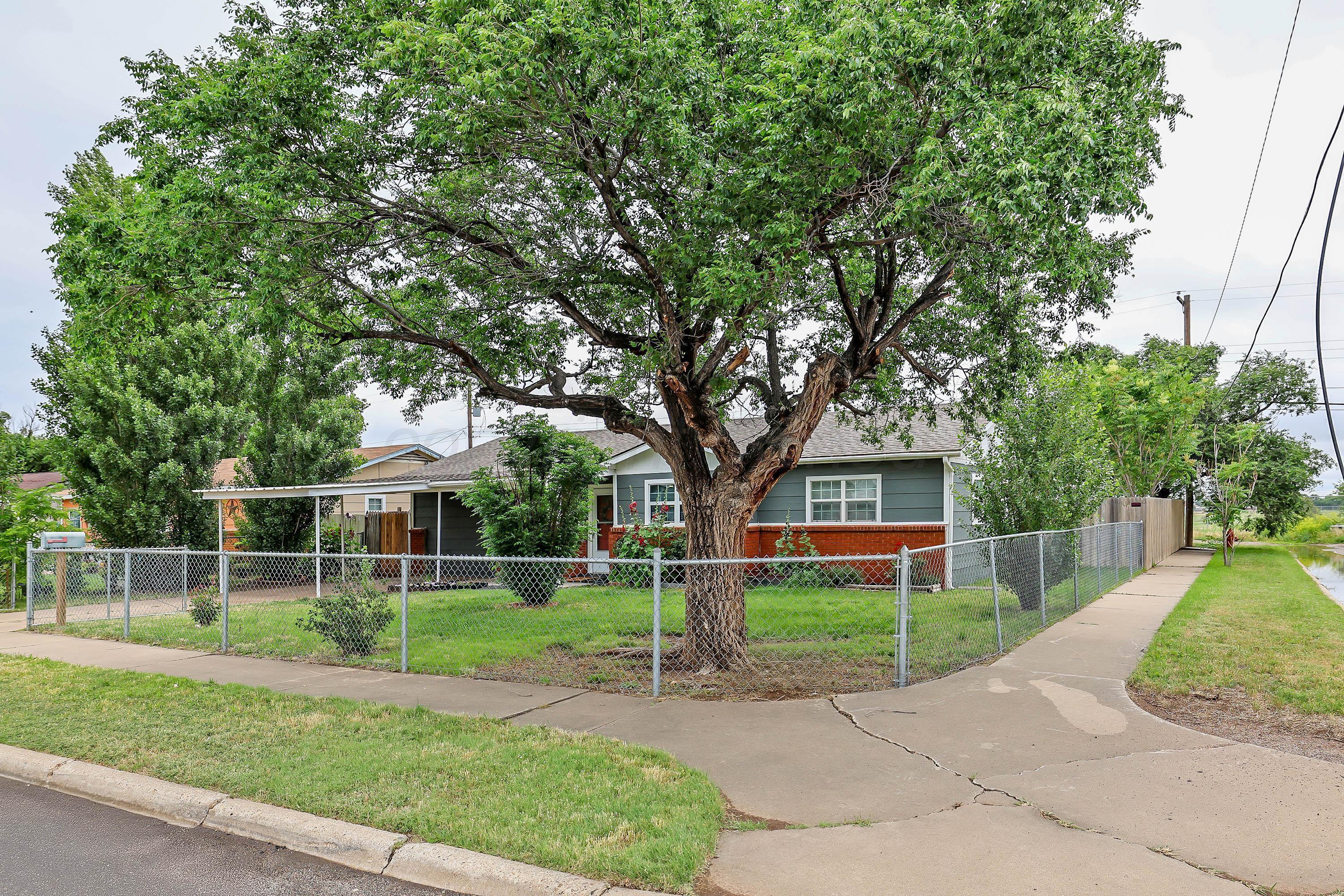 2500 N Bolton Street, Amarillo, Alaska image 2