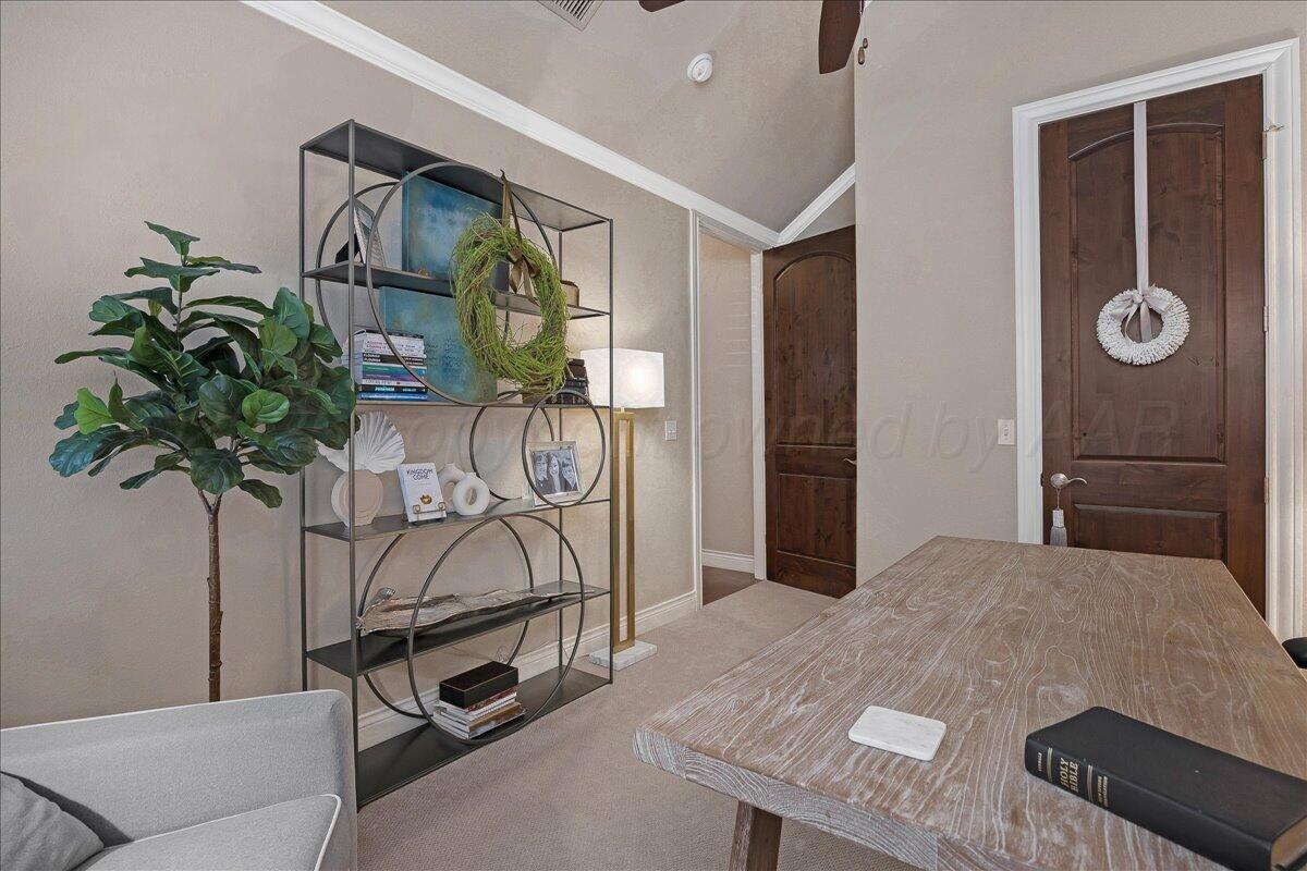 5708 N Barrington Court, Amarillo, Texas image 7