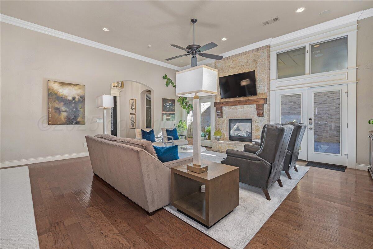 5708 N Barrington Court, Amarillo, Texas image 9