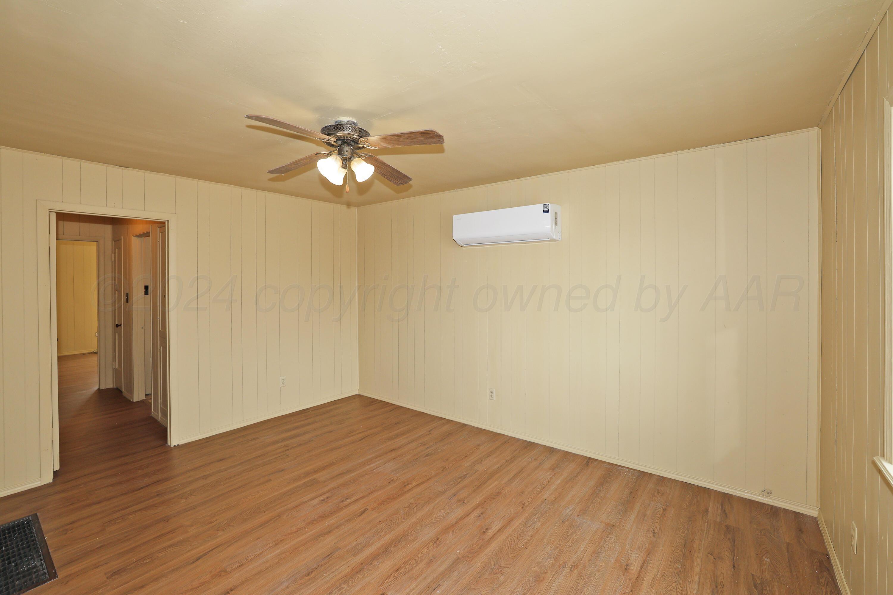 1308 Haggard Street, Borger, Washington image 3