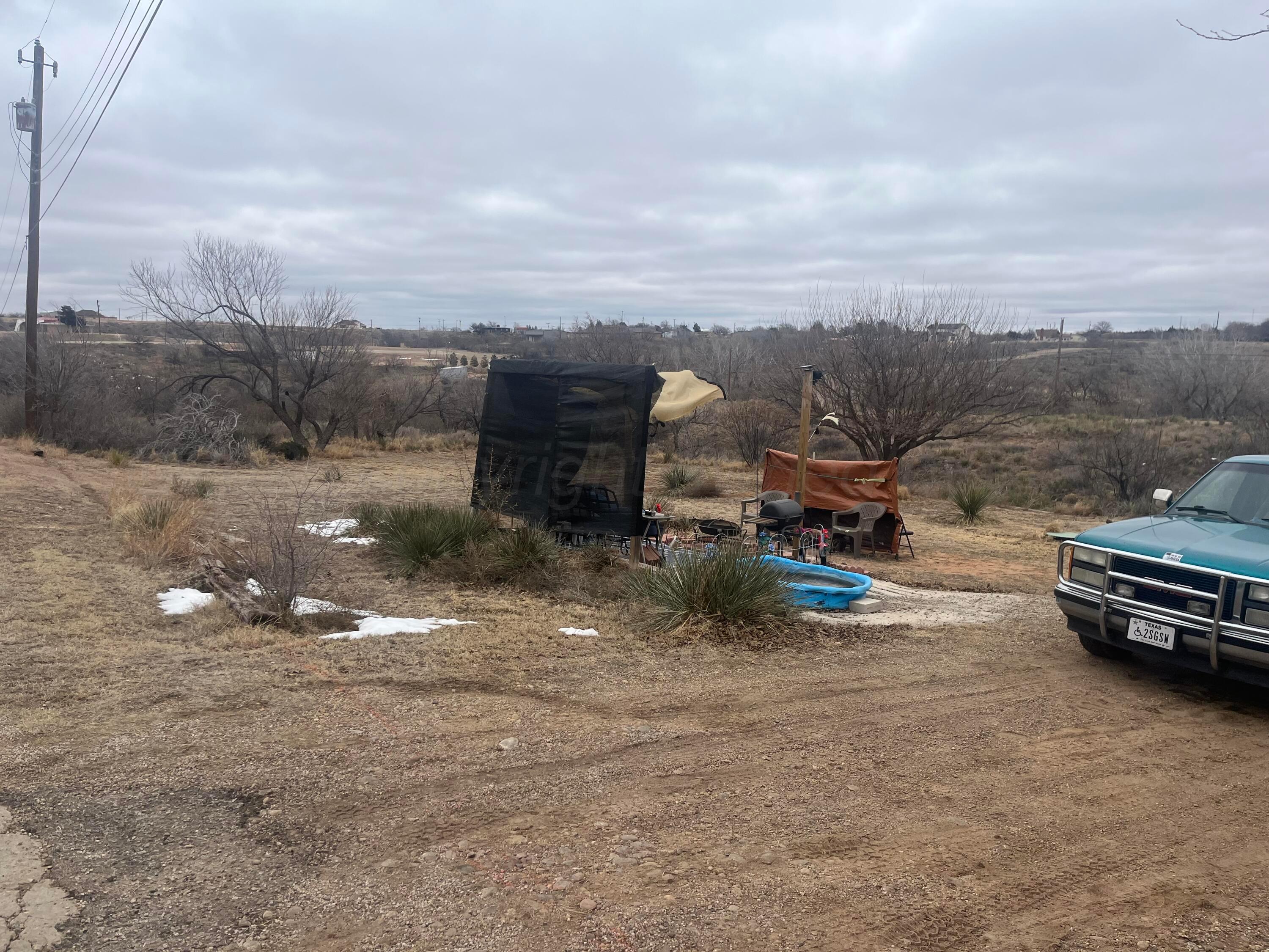 310 Harris Lane, Fritch, Texas image 3