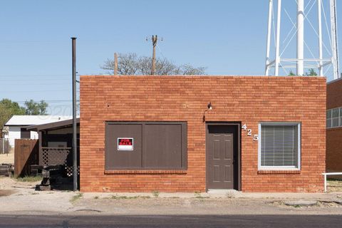 Multifamily For Sale - 425 Main St<br/> Hutchinson County, Stinnett, TX 79083