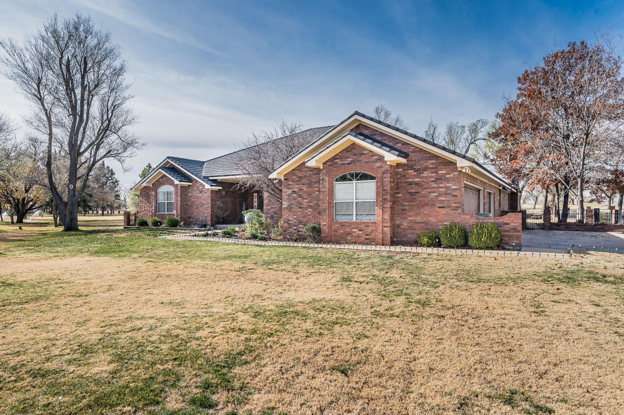 3 Quail Hollow Holw, Borger, Idaho image 2