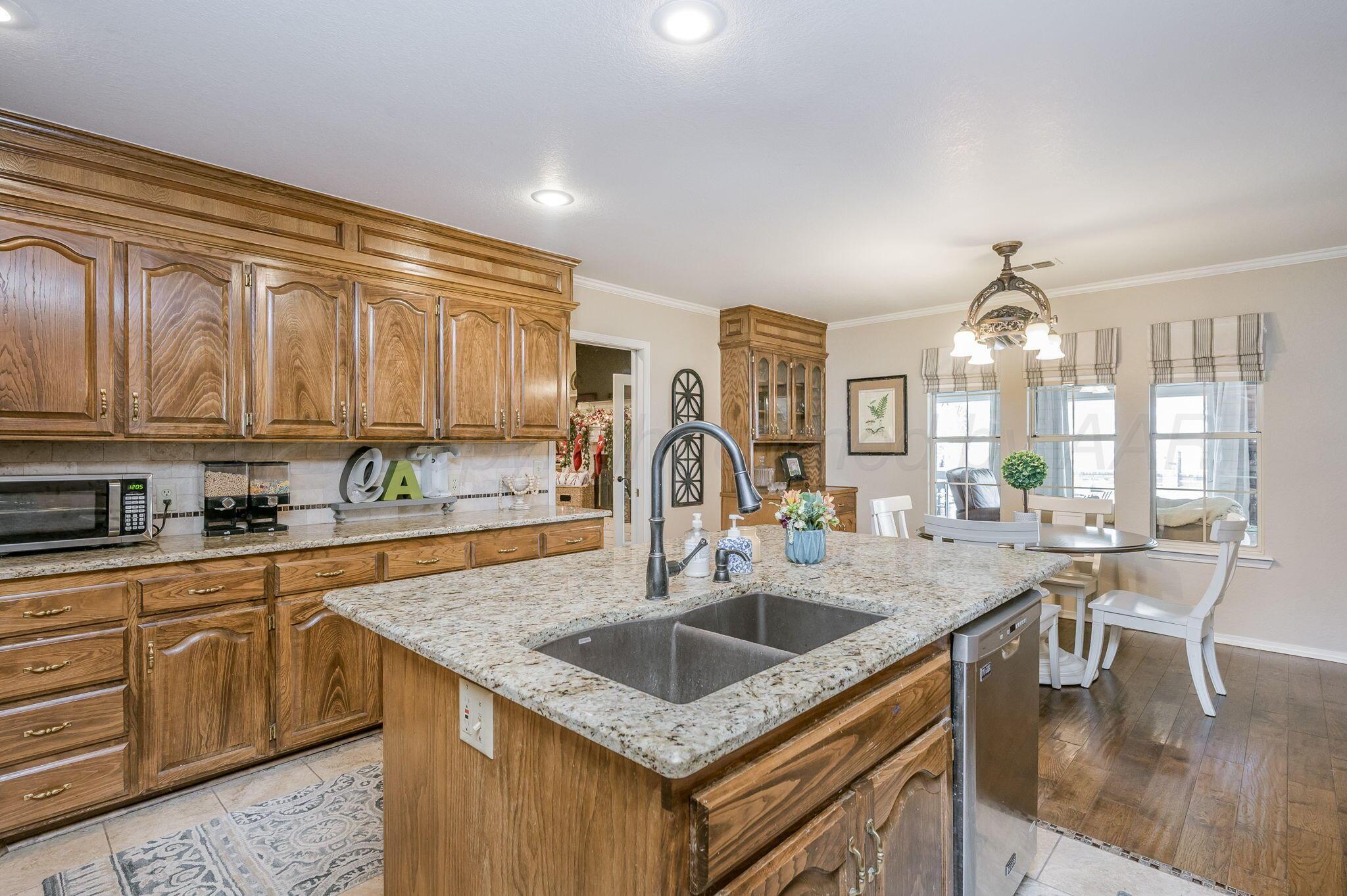 3 Quail Hollow Holw, Borger, Idaho image 11