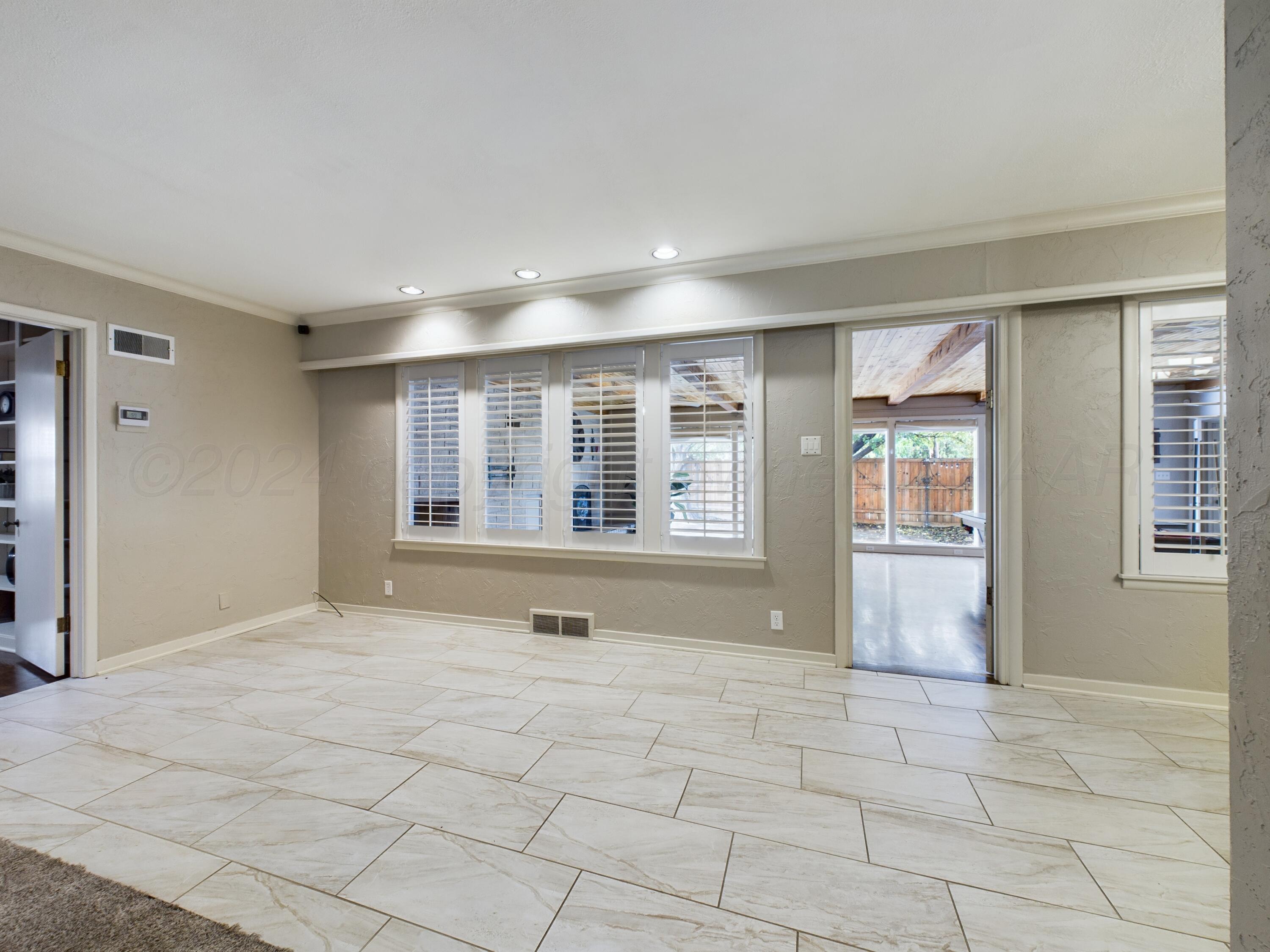 1801 N Russell Street, Pampa, Texas image 9