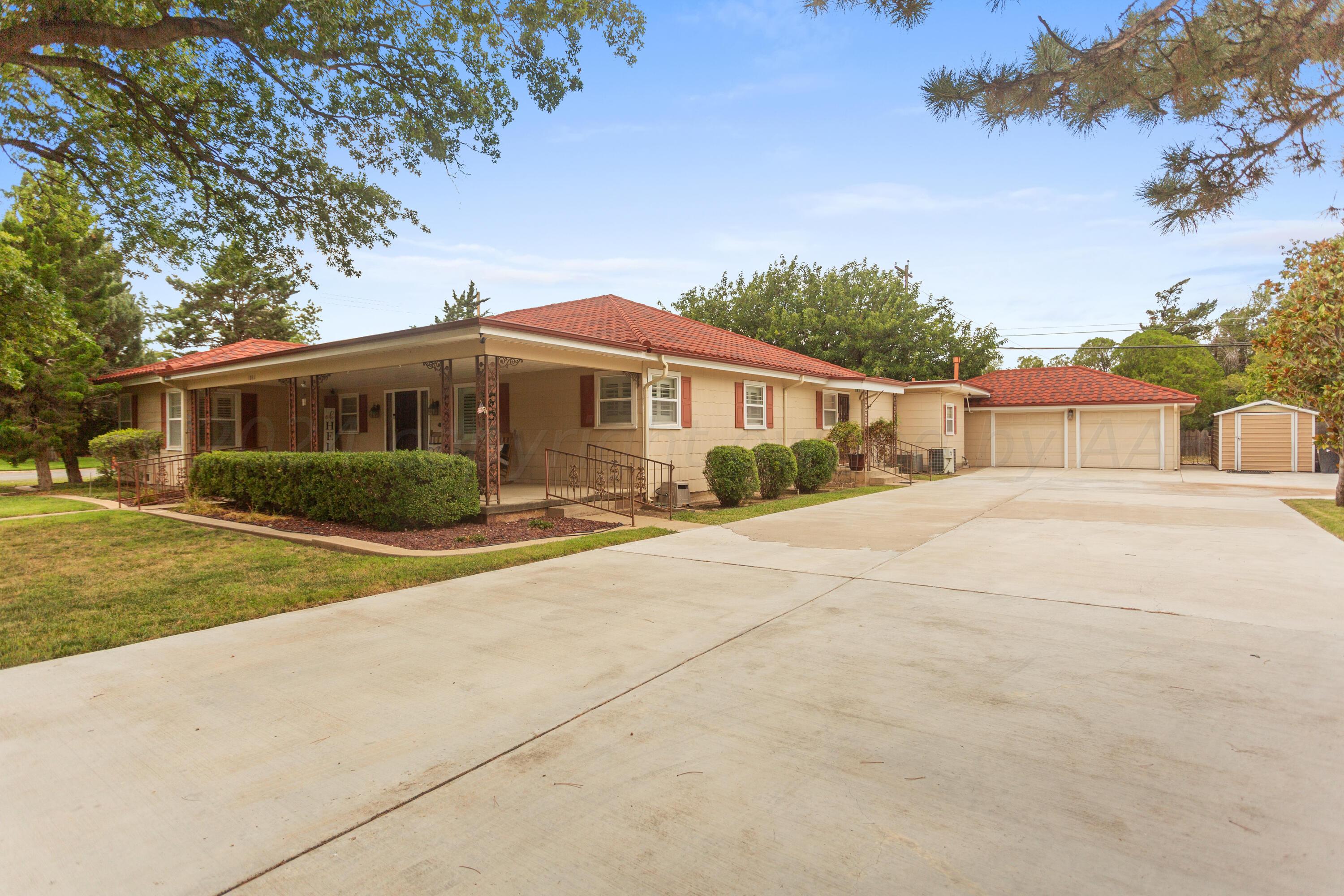1801 N Russell Street, Pampa, Texas image 4