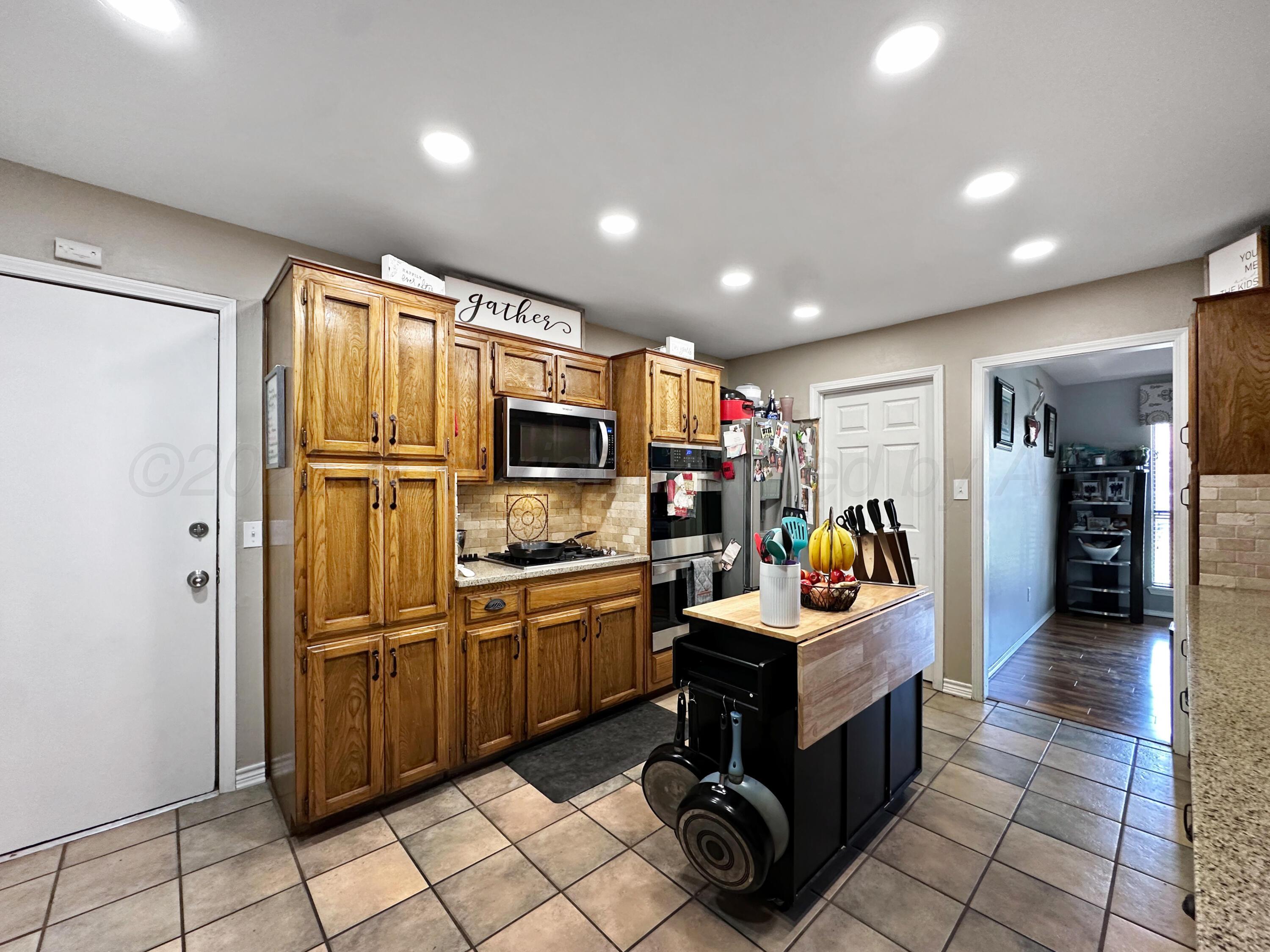 307 Pinehurst Street, Borger, Alaska image 7
