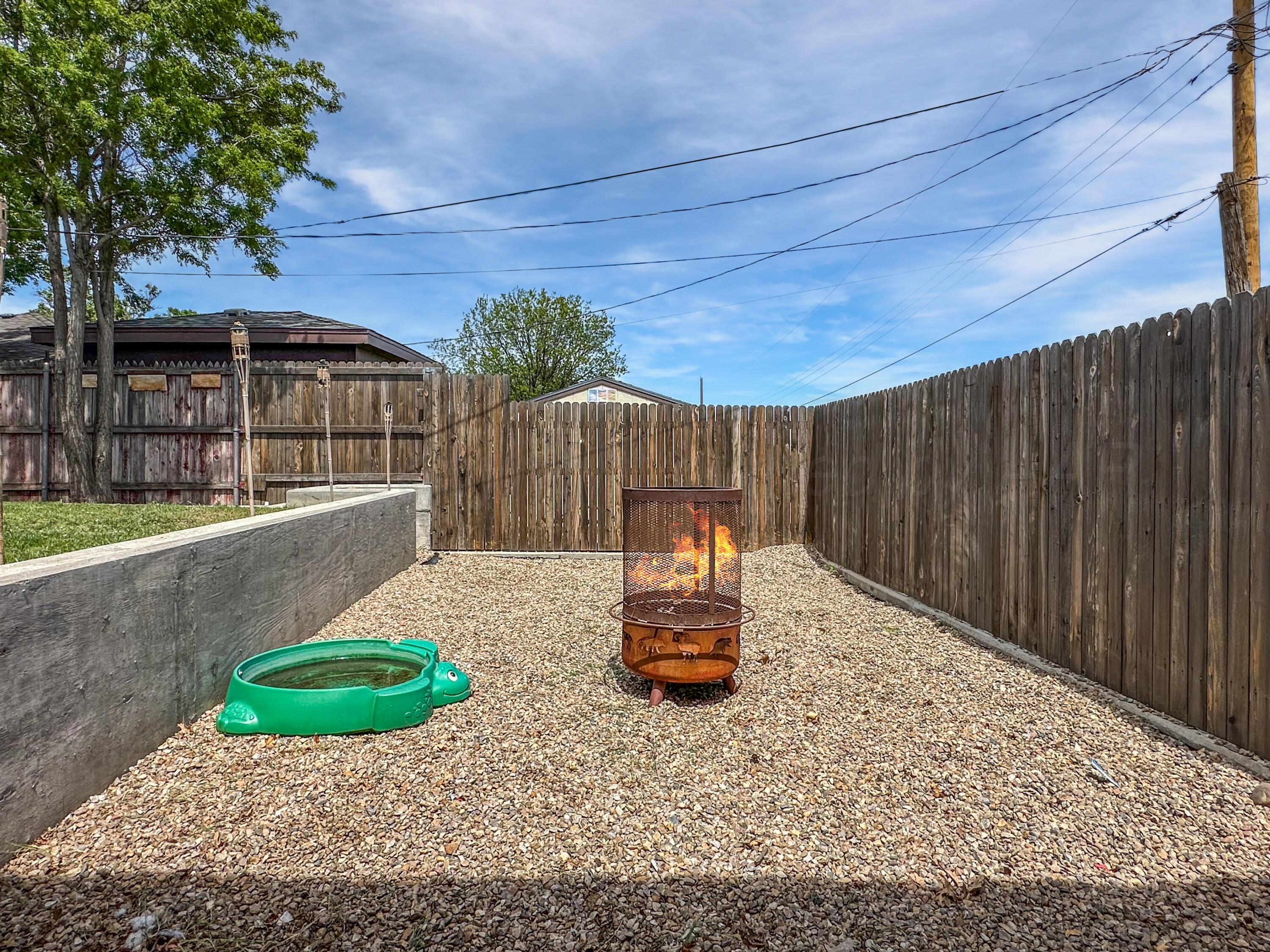 307 Pinehurst Street, Borger, Alaska image 25