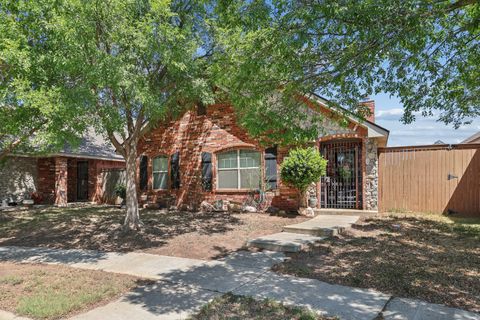 Homes For Sale - 2115 SE 41st Avenue<br/> Amarillo, TX 79118