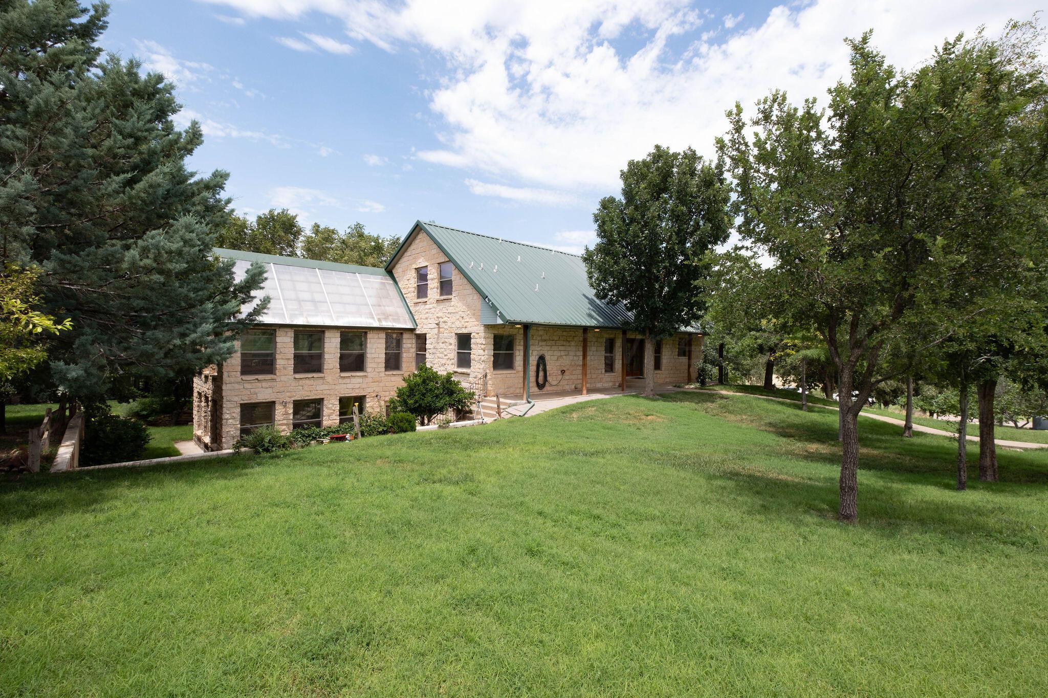 2402 Ghost Dance Trail, Amarillo, Texas image 1