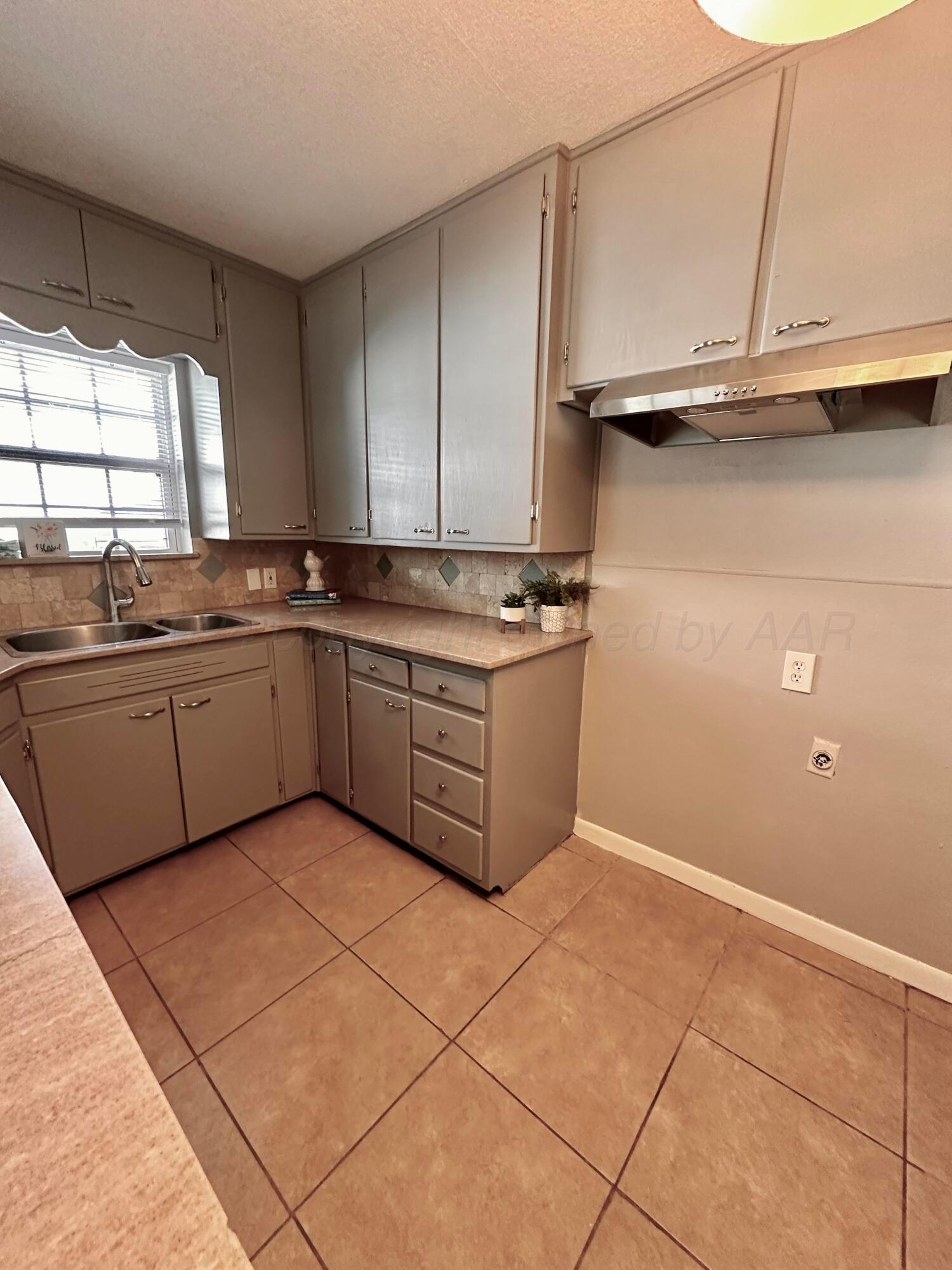 508 Powell Avenue, Dumas, Alaska image 6