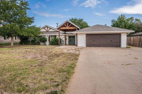 Homes For Sale - 7202 Jameson Road<br/> Amarillo, TX 79106