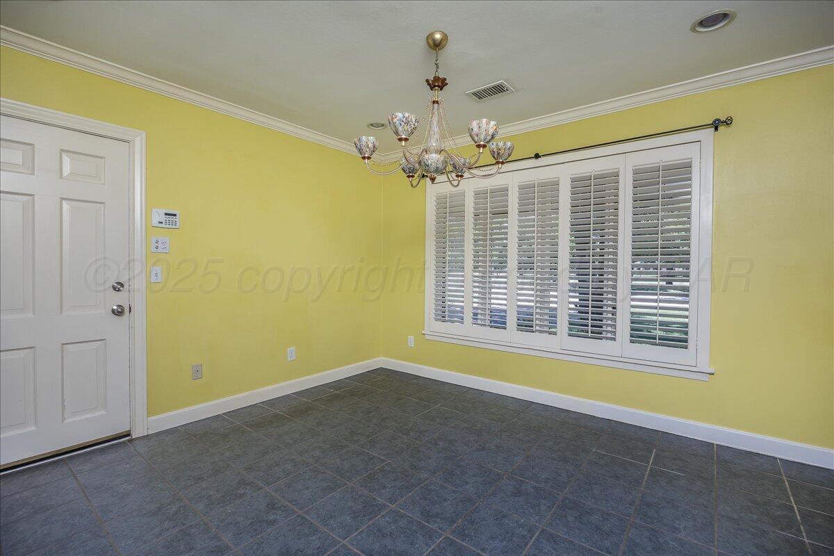 1805 S Julian Boulevard, Amarillo, Alaska image 17