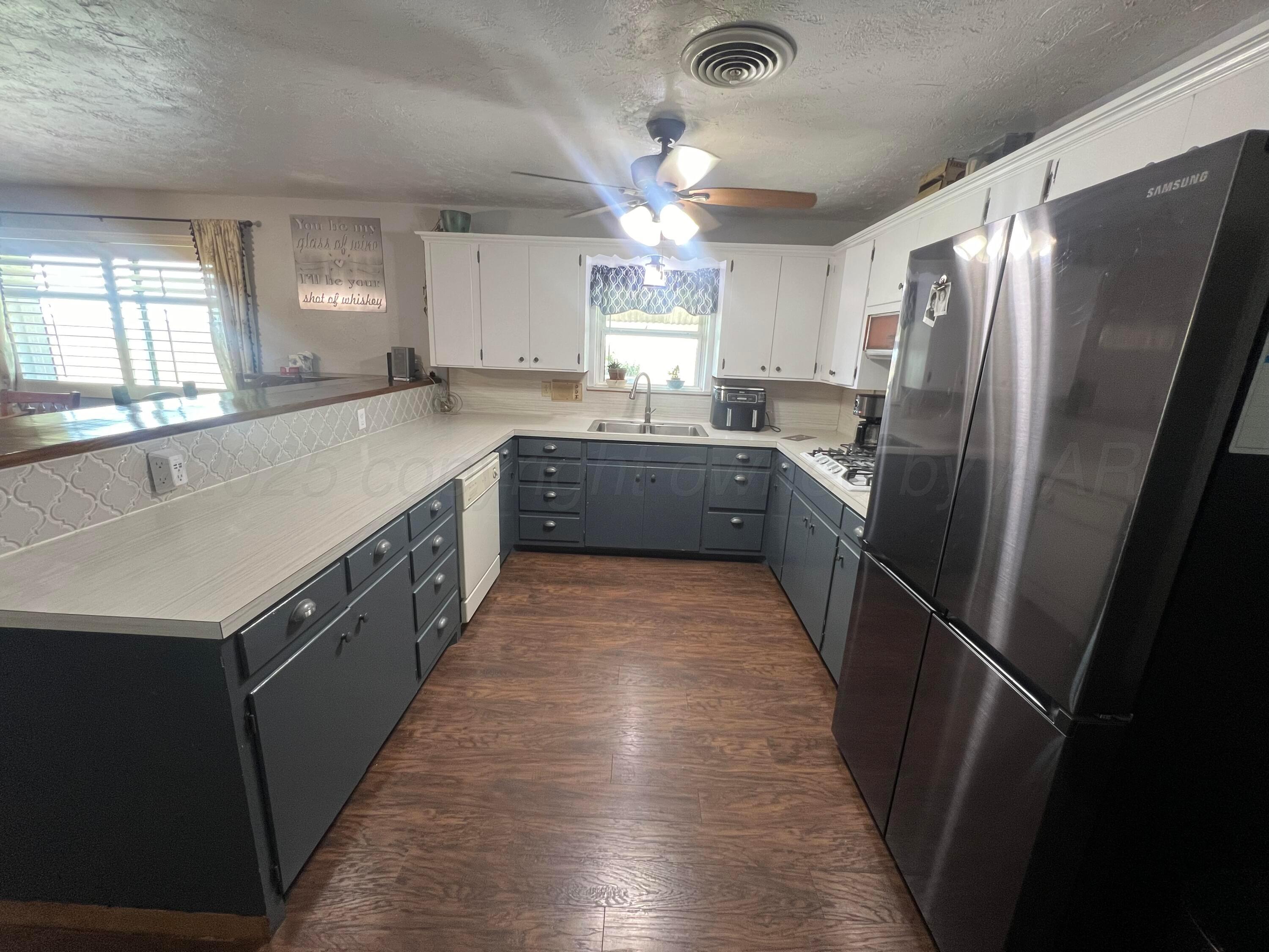 696 County Road 629, Earth, Texas image 19