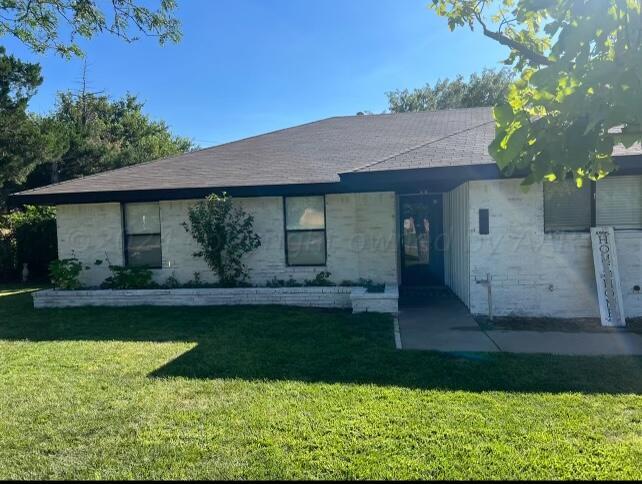 228 E Somerset Street, Borger, Texas image 1