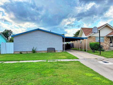 Vacant Land For Sale - 1010 S Baylor Street<br/> Perryton, TX 79070
