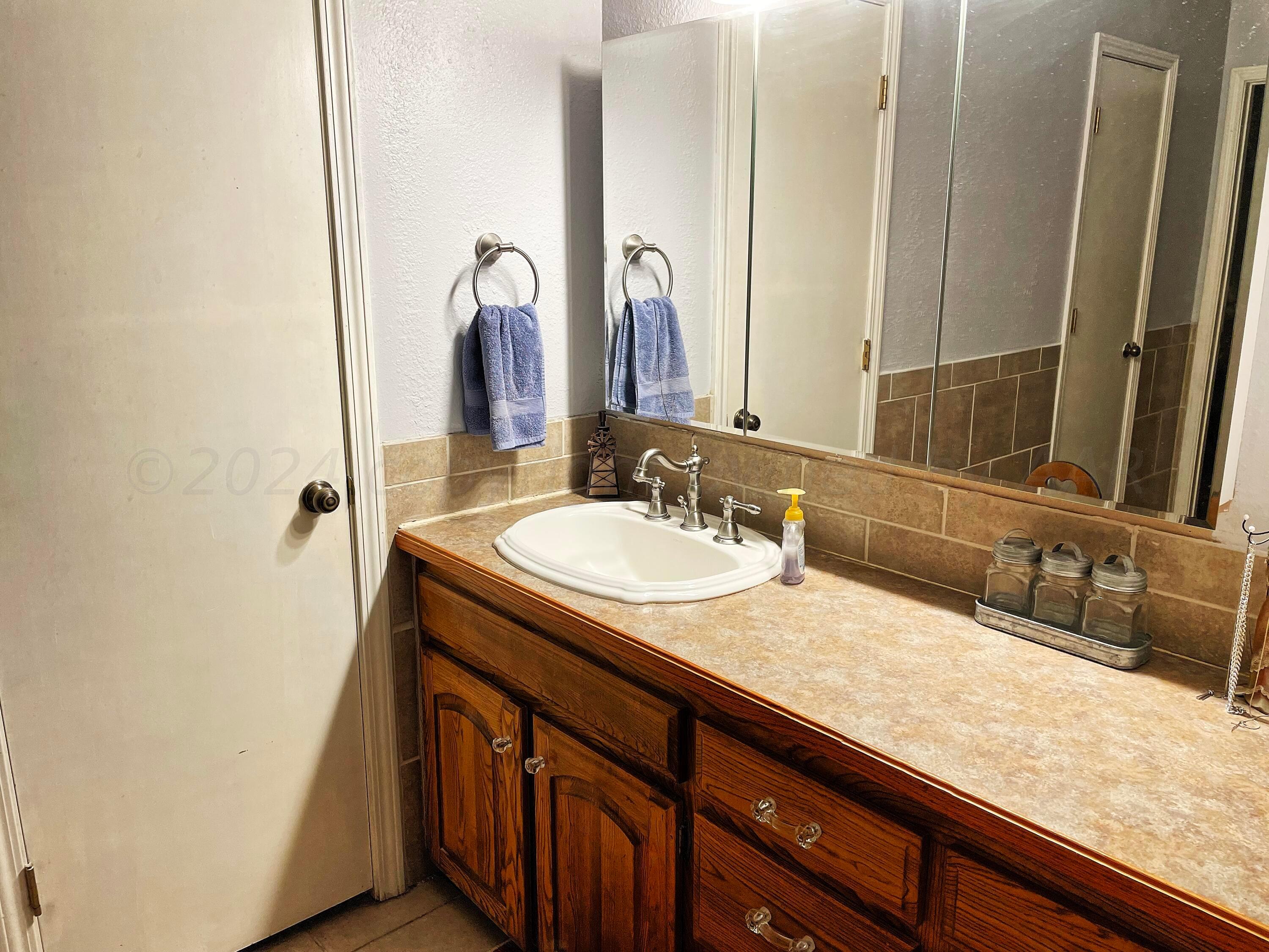 2602 Harvard Drive, Perryton, Texas image 11