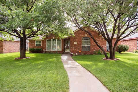 Homes For Sale - 5705 Foxcroft Drive<br/> Randall County, Amarillo, TX 79109