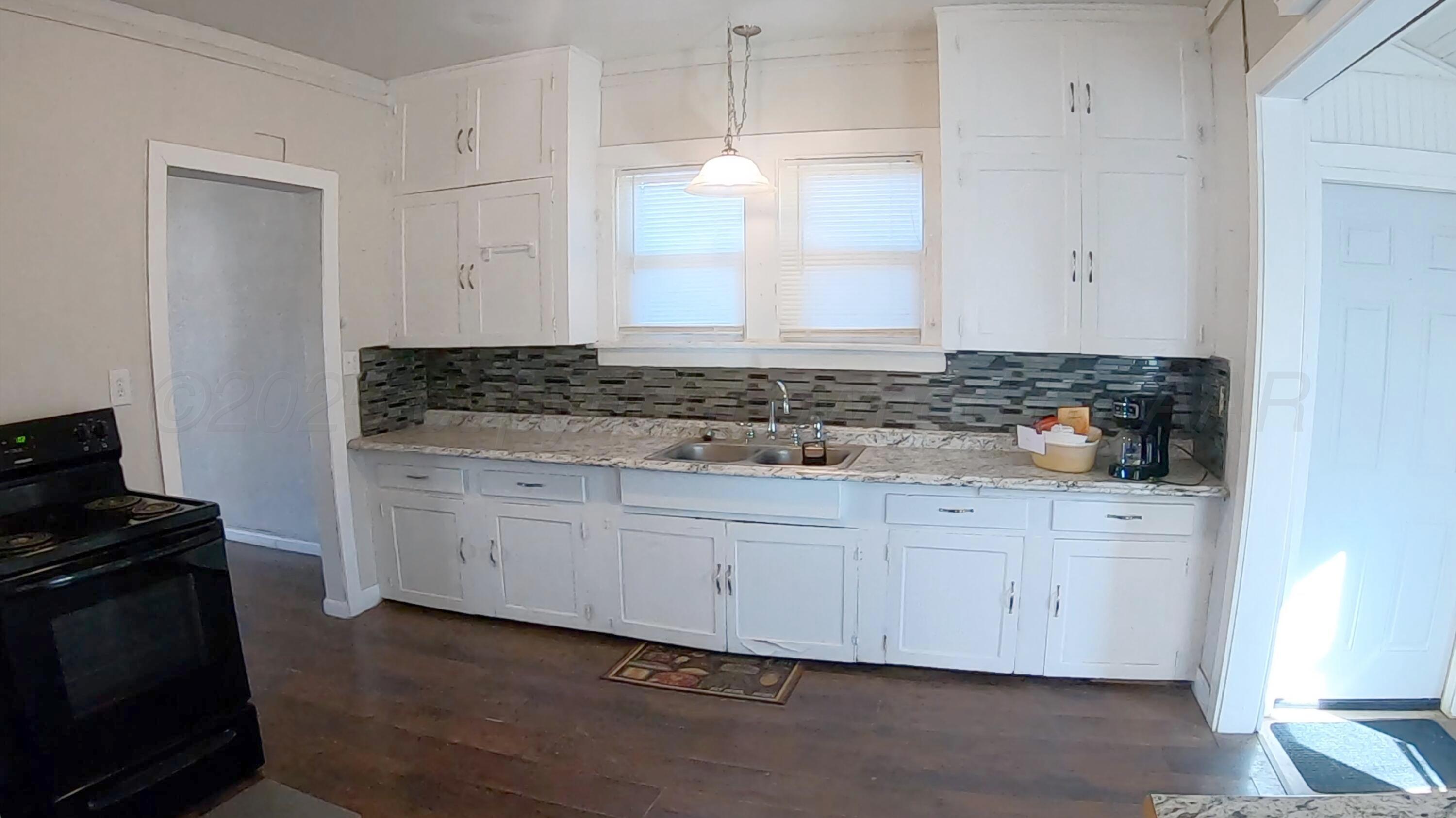 Dumas, Texas 79029, United States, 2 Bedrooms Bedrooms, ,2 BathroomsBathrooms,Residential,Active,218918