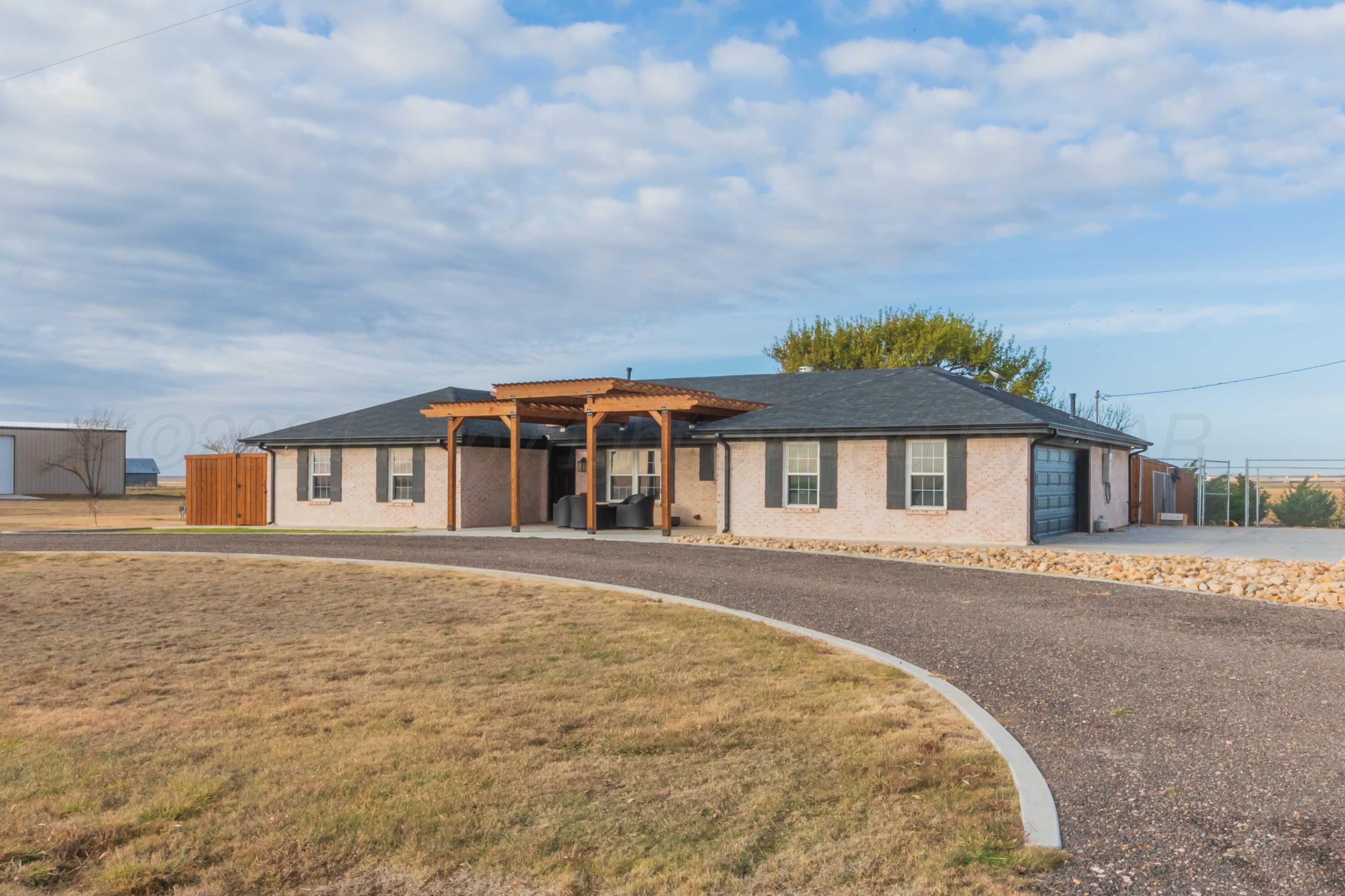 199 County Road Bb Ln, Groom, Texas image 2