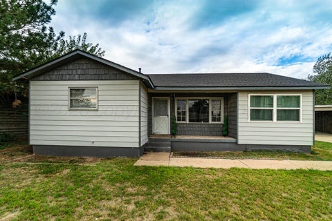 Homes For Sale - 420 Union Street<br/> Borger, TX 79007