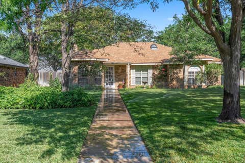 Homes For Sale - 5814 Middleboro Drive<br/> Amarillo, TX 79109