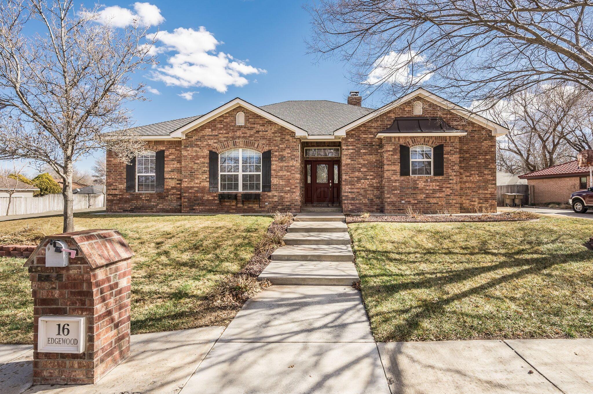 16 Edgewood Lane, Canyon, Texas image 1