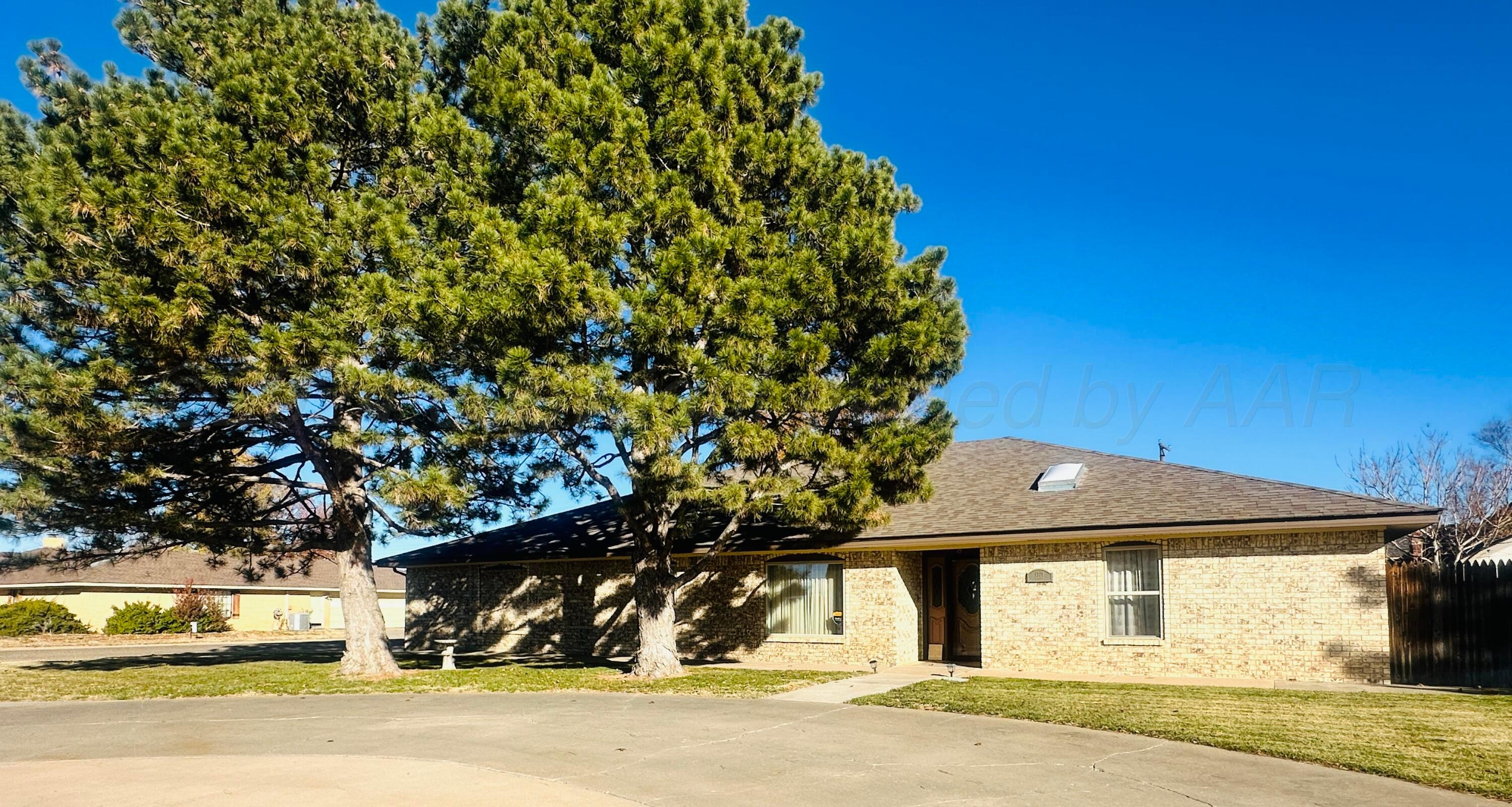 1201 Bennett Drive, Dumas, Texas image 2