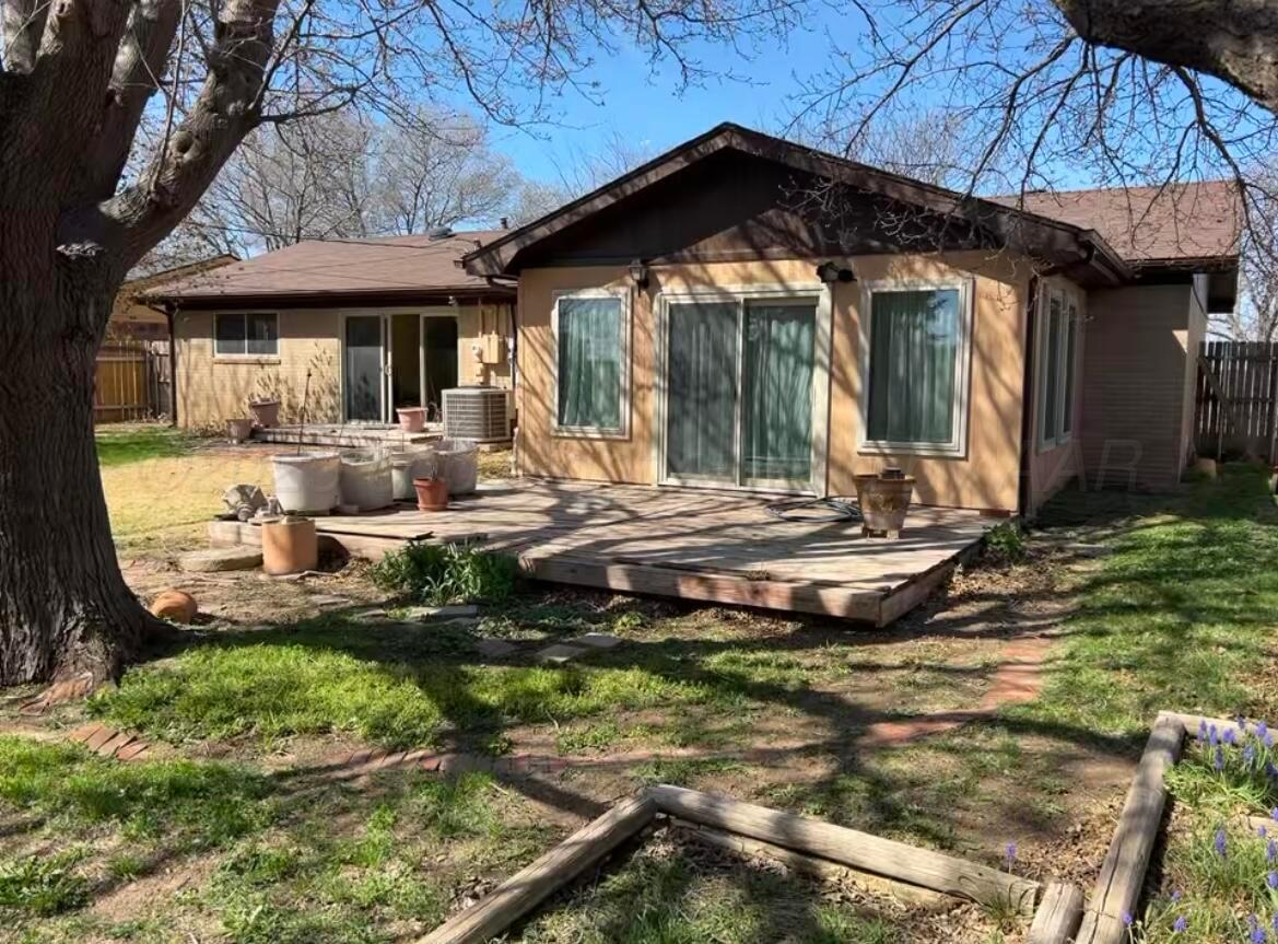 613 S Fulton Street, Stratford, Texas image 14
