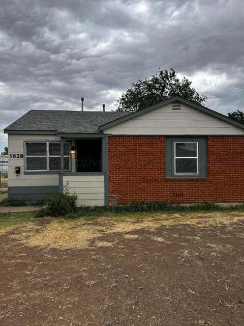 Homes For Sale - 1628 N Woodland St<br/> Amarillo, TX 79107
