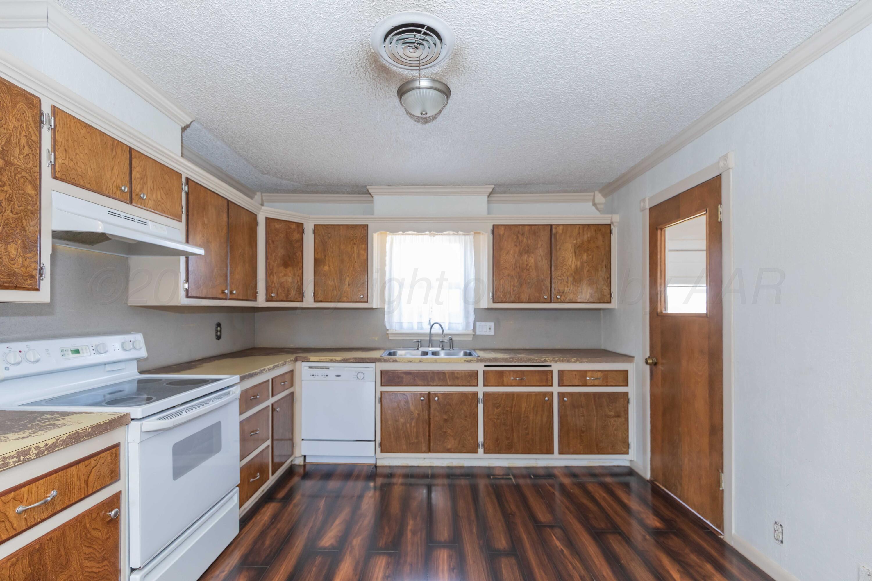 505 N Grace Street, Stratford, Alaska image 6