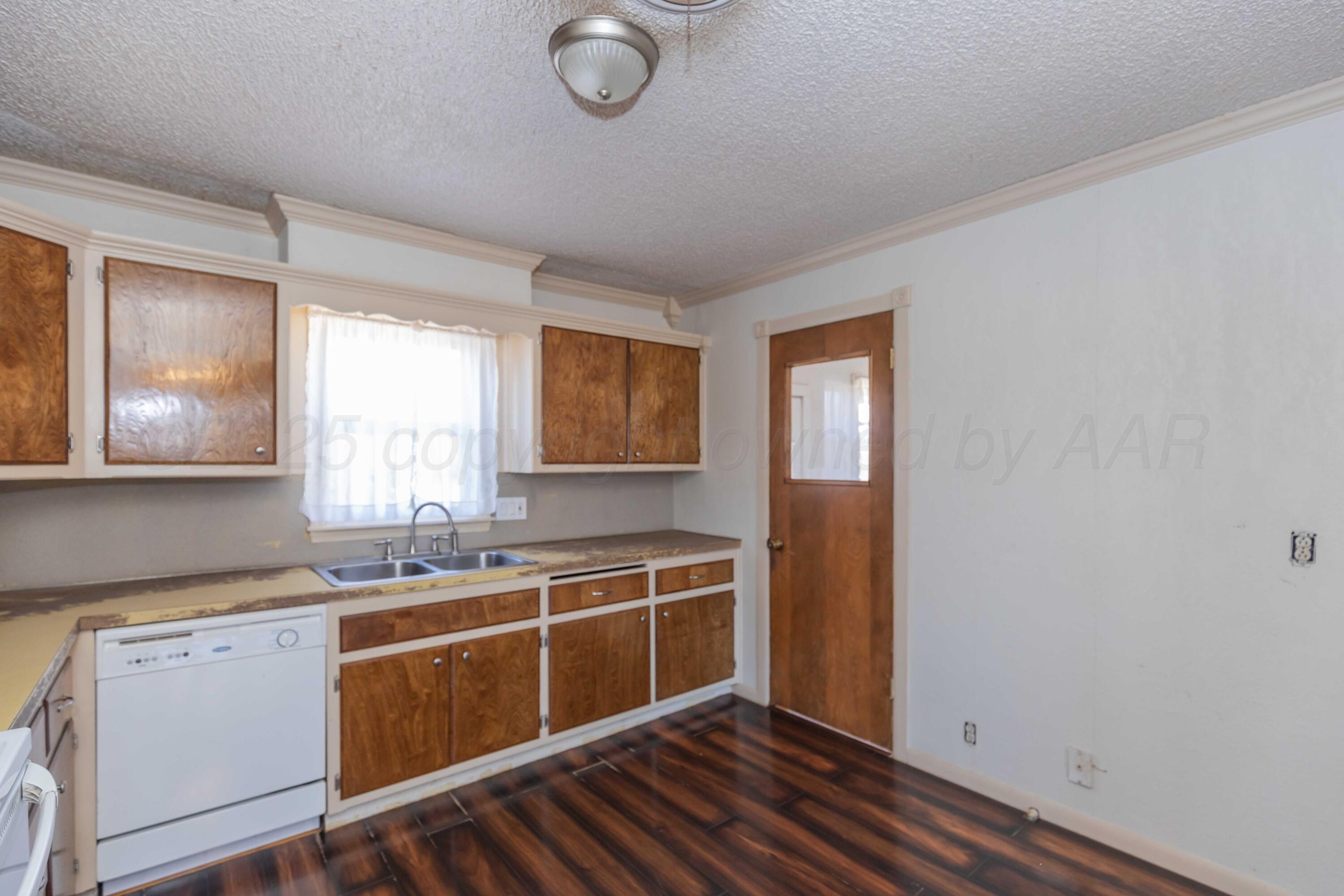 505 N Grace Street, Stratford, Alaska image 8