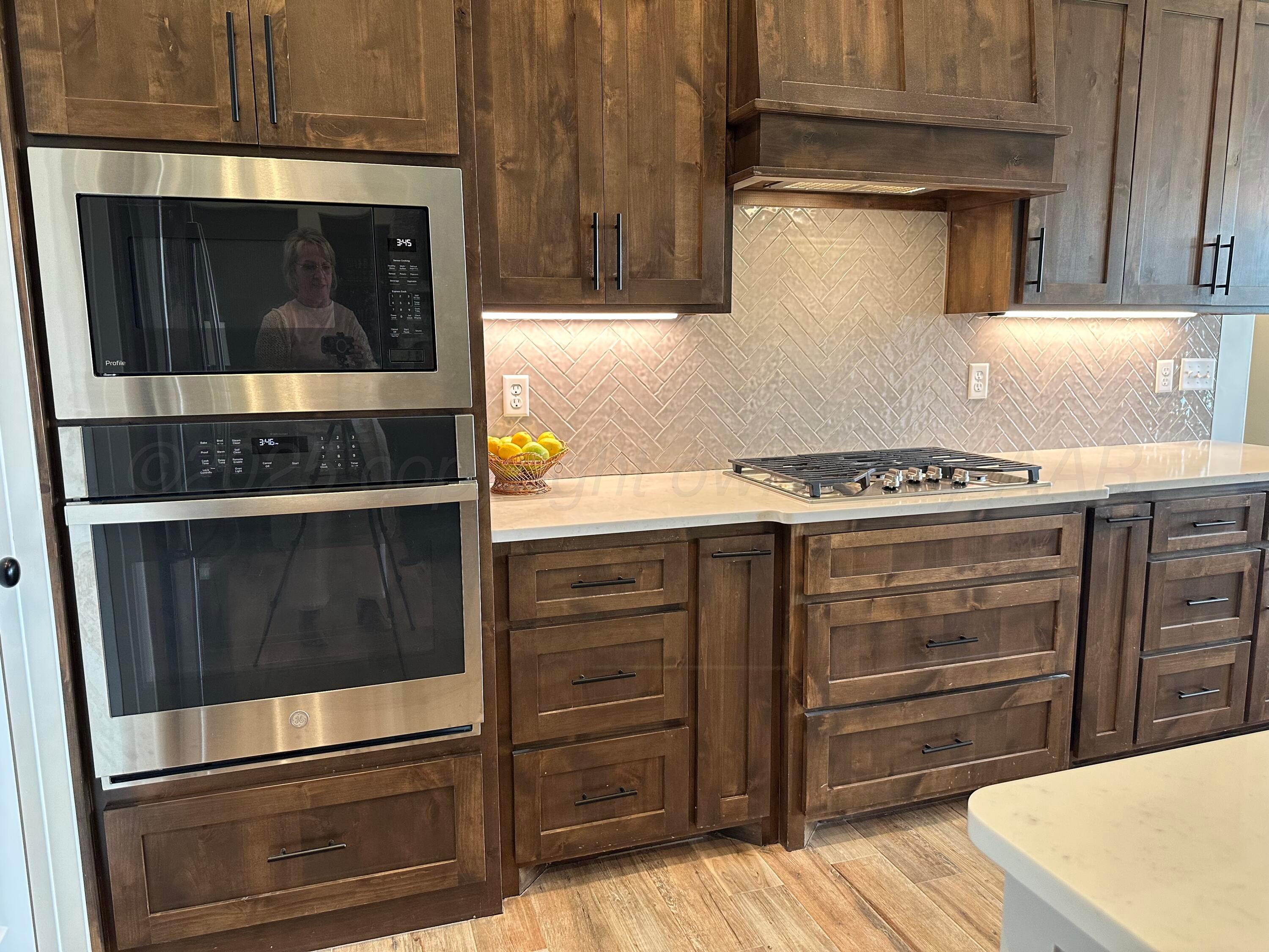 2450 Elkmont Cv, Canyon, Alaska image 10