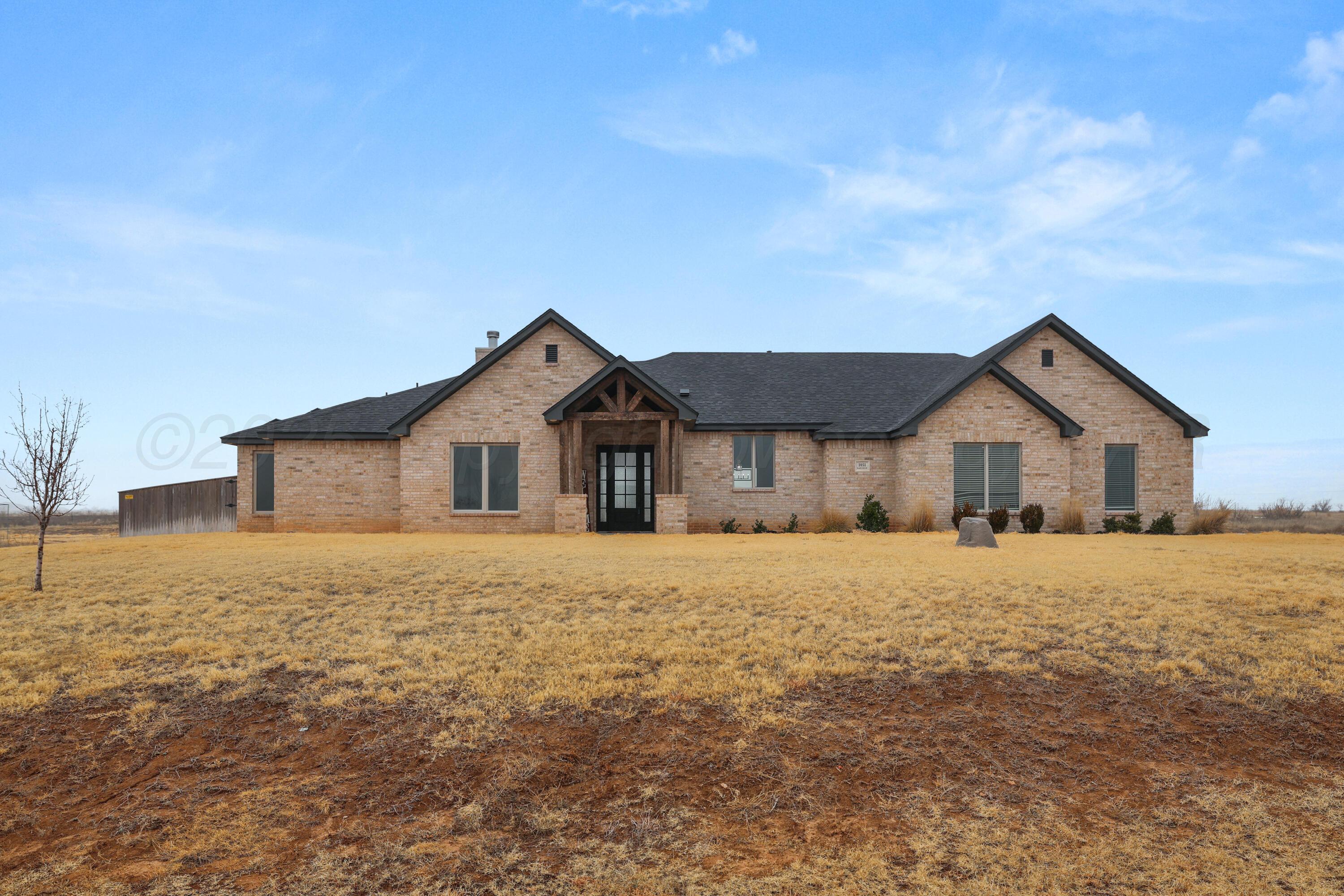 1051 Blakely Hollow Drive, Amarillo, Texas image 1