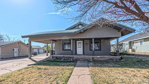 Homes For Sale - 1316 Withers Avenue<br/> Amarillo, TX 79108