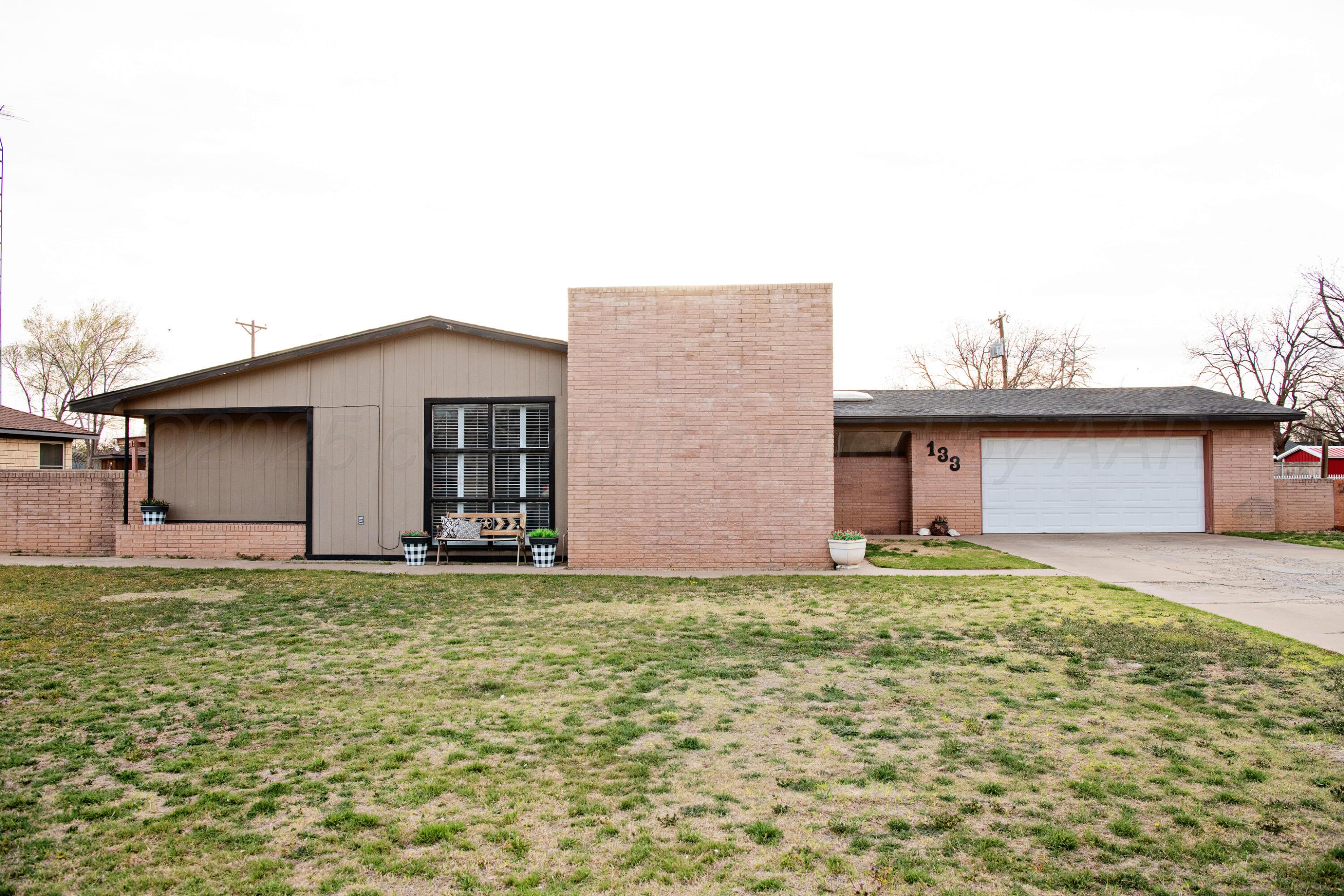133 Star Street, Hereford, Texas image 1