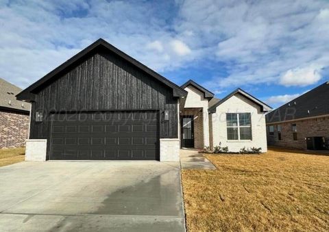 Homes For Sale - 106 Bullrush Drive<br/> Canyon, TX 79015