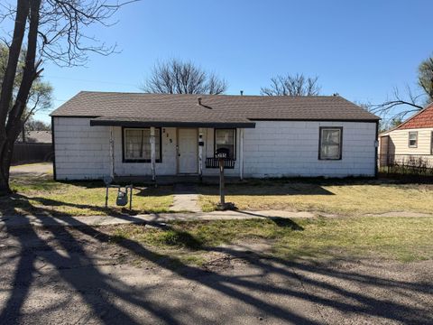 Homes For Sale - 215 Hickory Street<br/> Borger, TX 79007